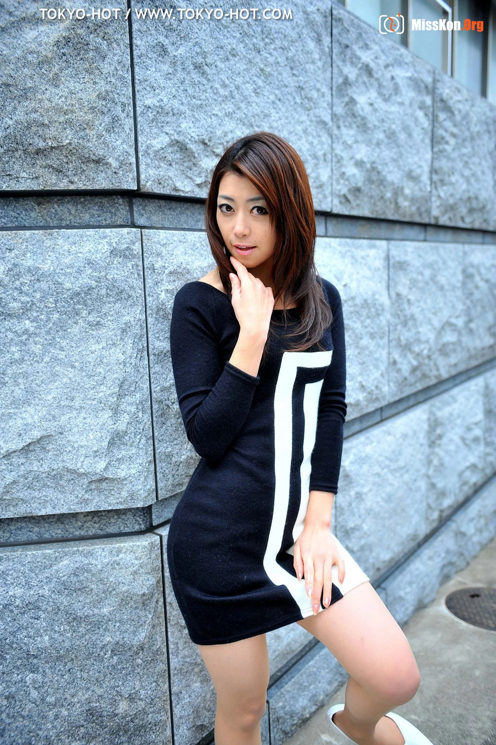 Maki Hojo (Tokyo-Hot e444) - Photo 18