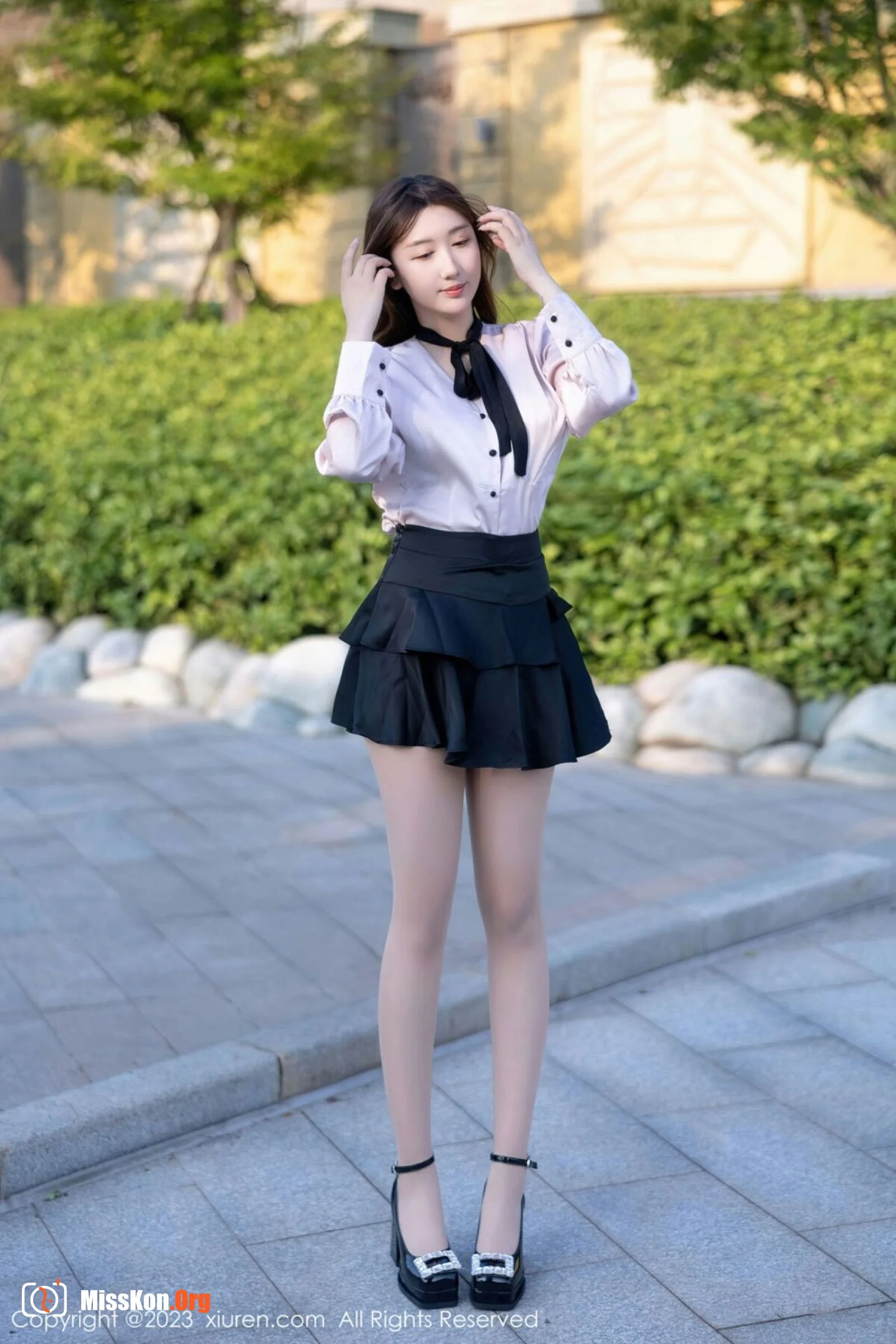 Makoto Jiang - Photo 2