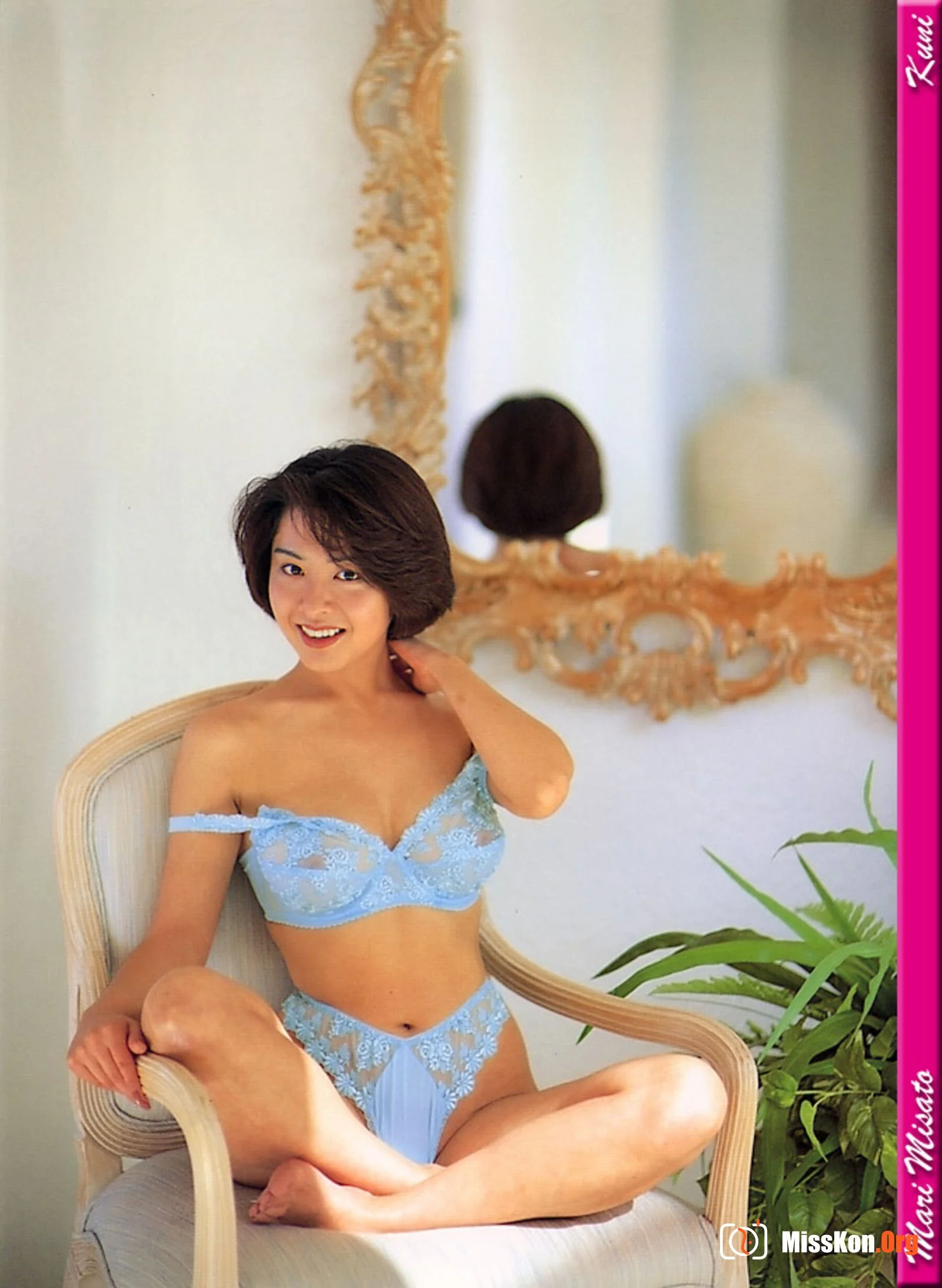 Mari Misato - Photo 14
