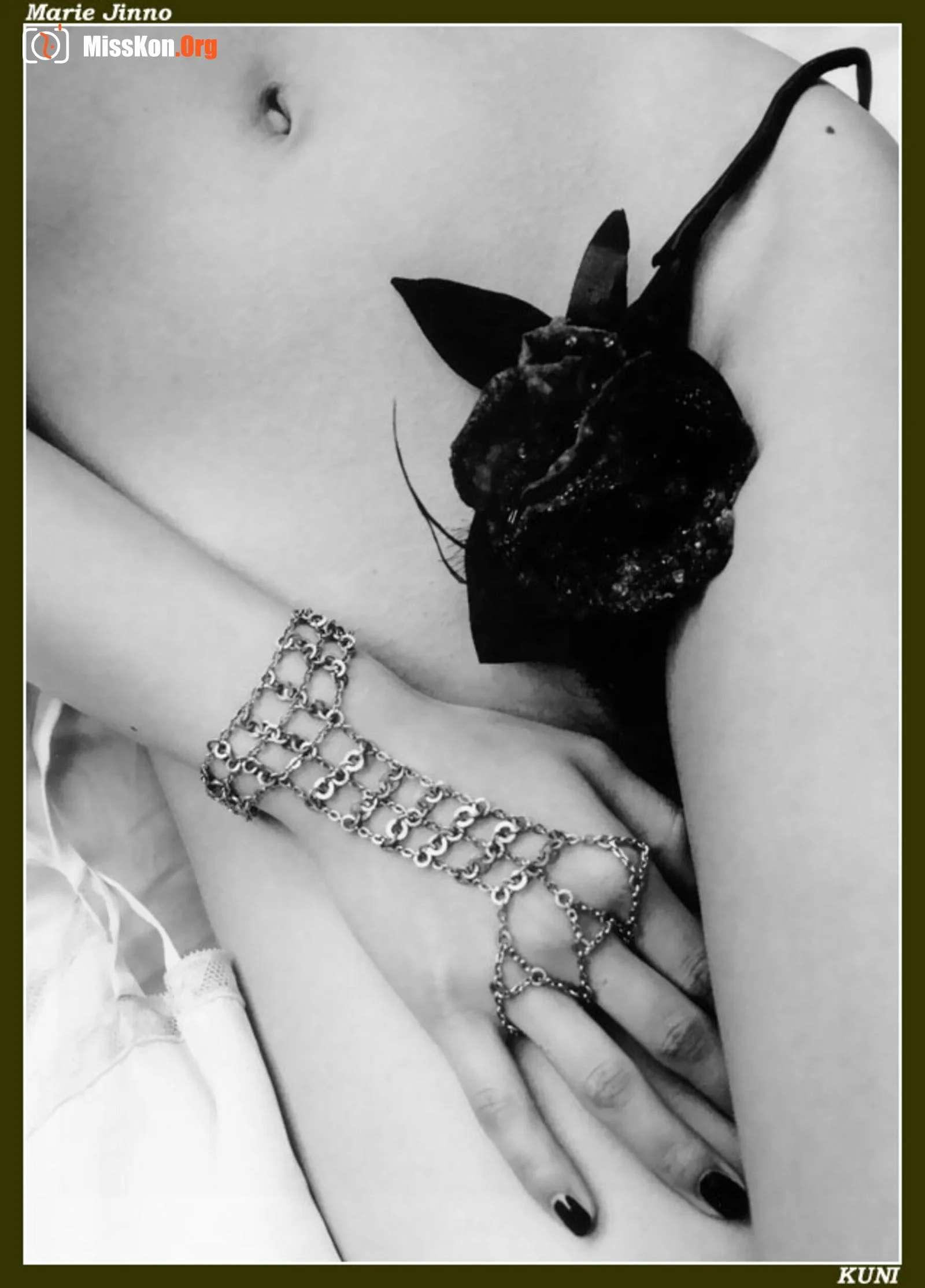 Marie Jinno - Photo 20