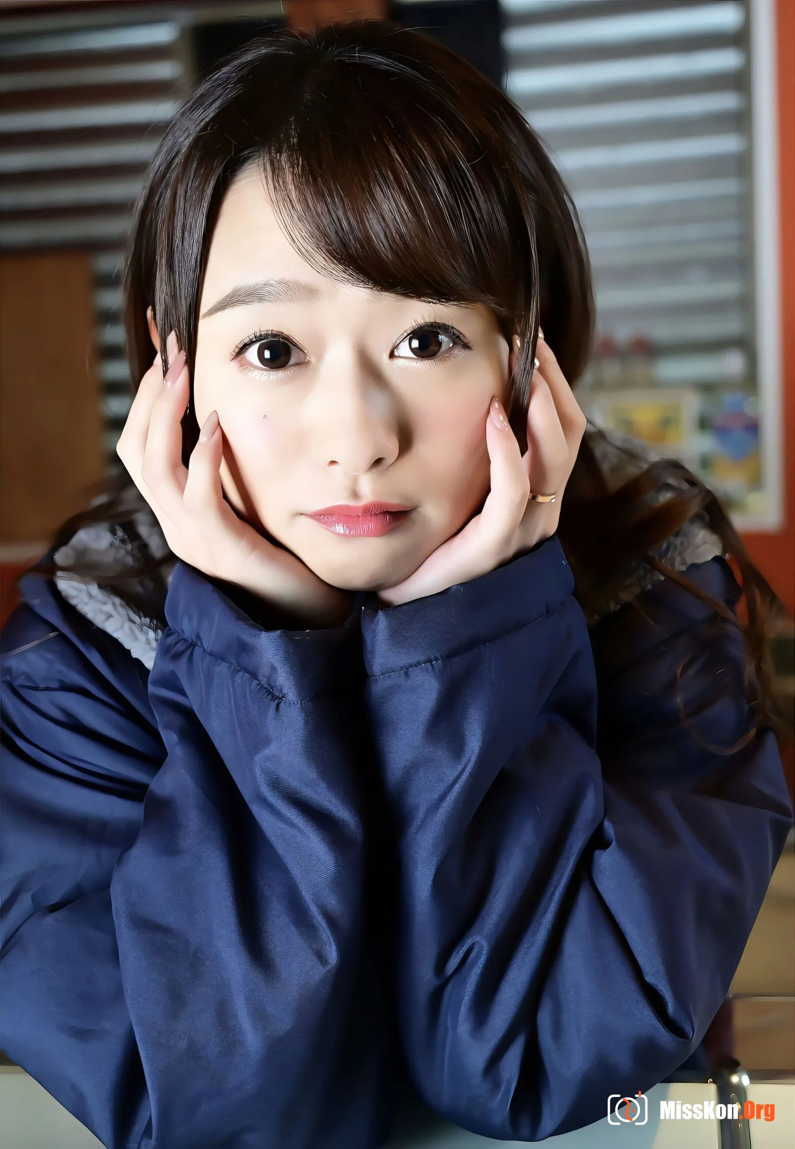 Marina Shiraishi: Milk Marina Set.01 - Photo 4
