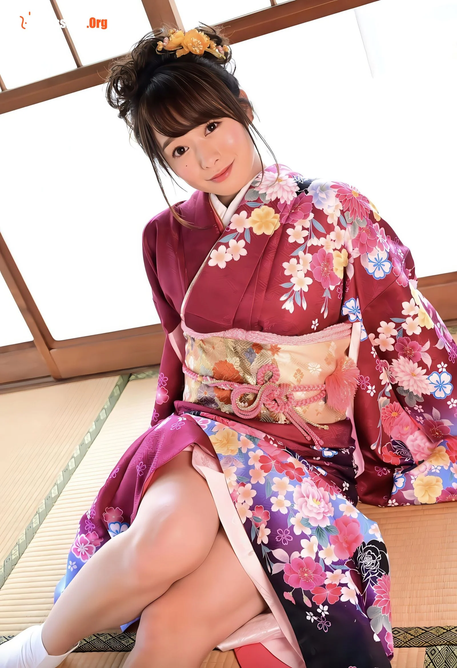 Marina Shiraishi: Milk Marina Set.04 - Photo 5