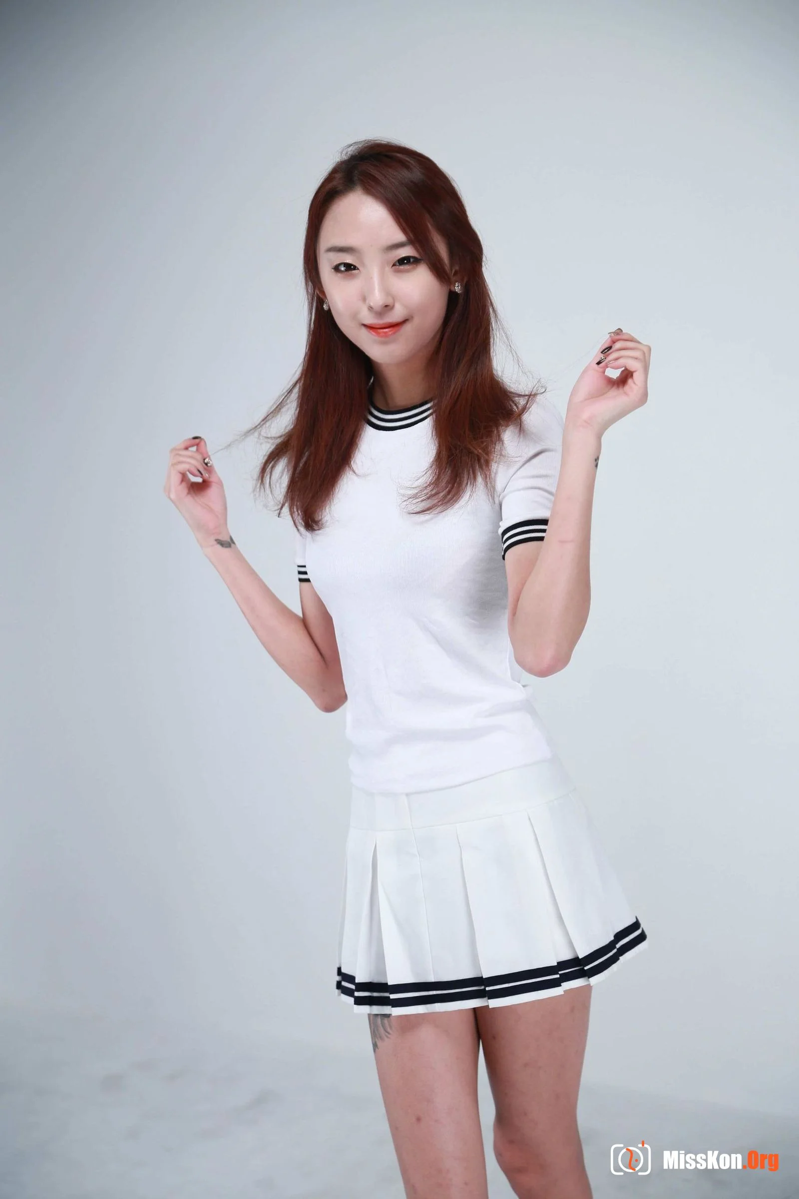 Massive Leak of Nude Photos from the Korean Entertainment Industry (P18) - Photo 13