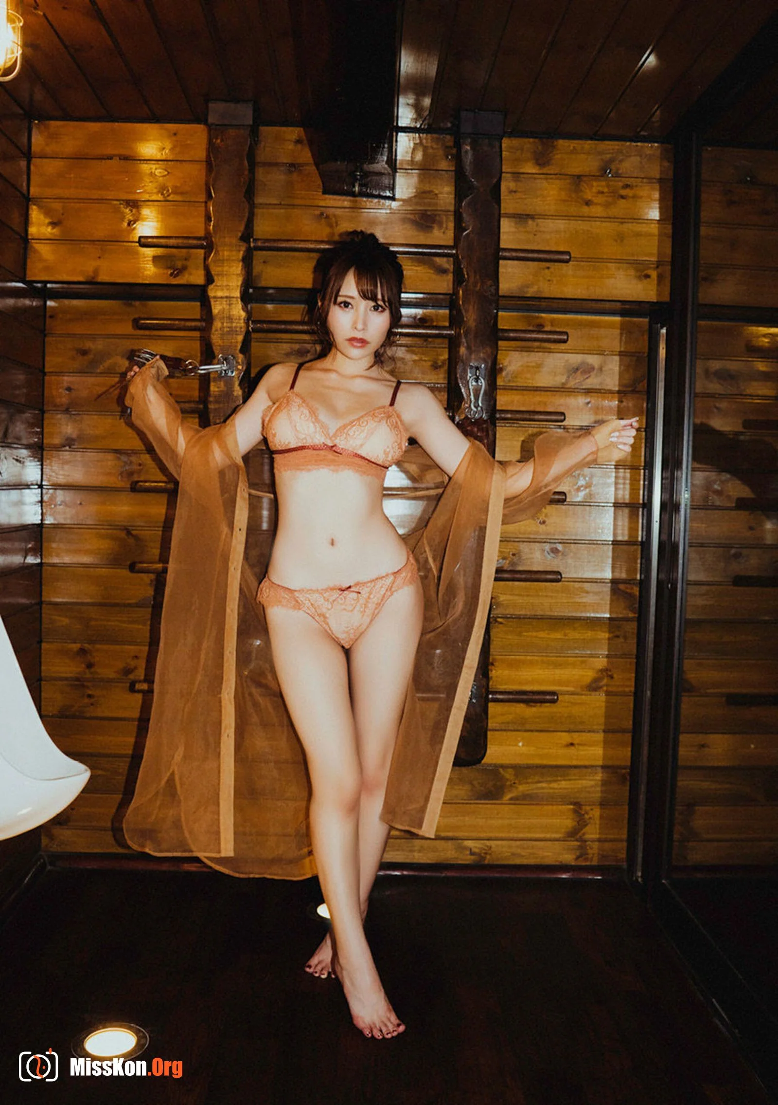 Mayuki Ito - Photo 57