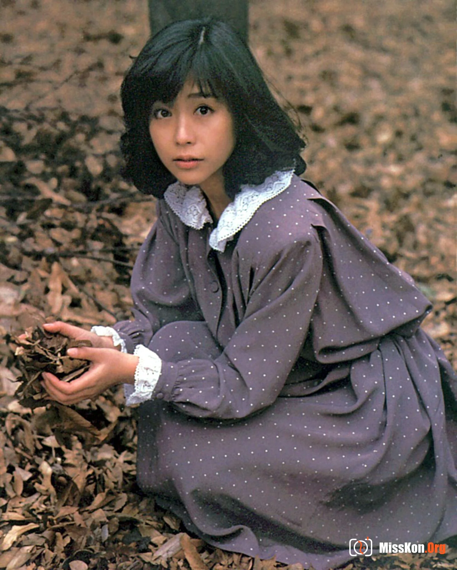 Megumi Ishii "Softly" (Vol. 1982.5) - Photo 11