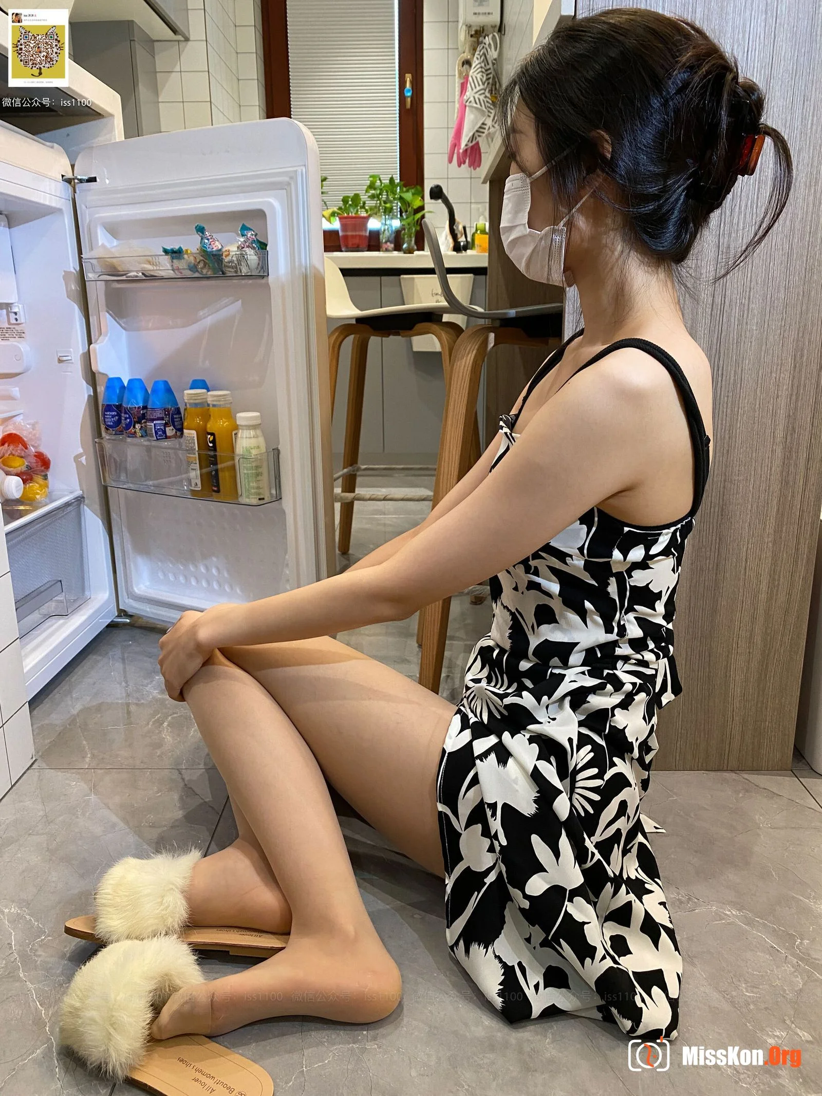 Mei Han: Off silk - Photo 19