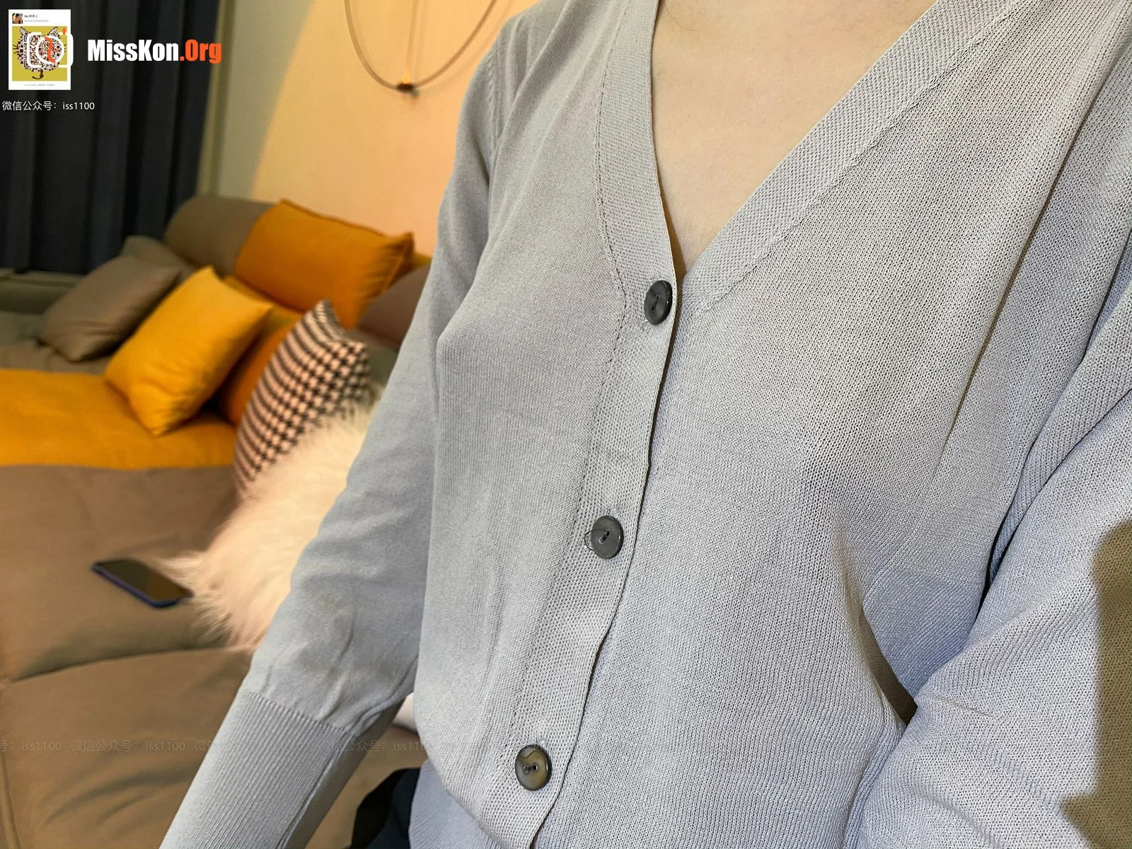 Mei Han "Silk in Pants" - Photo 19