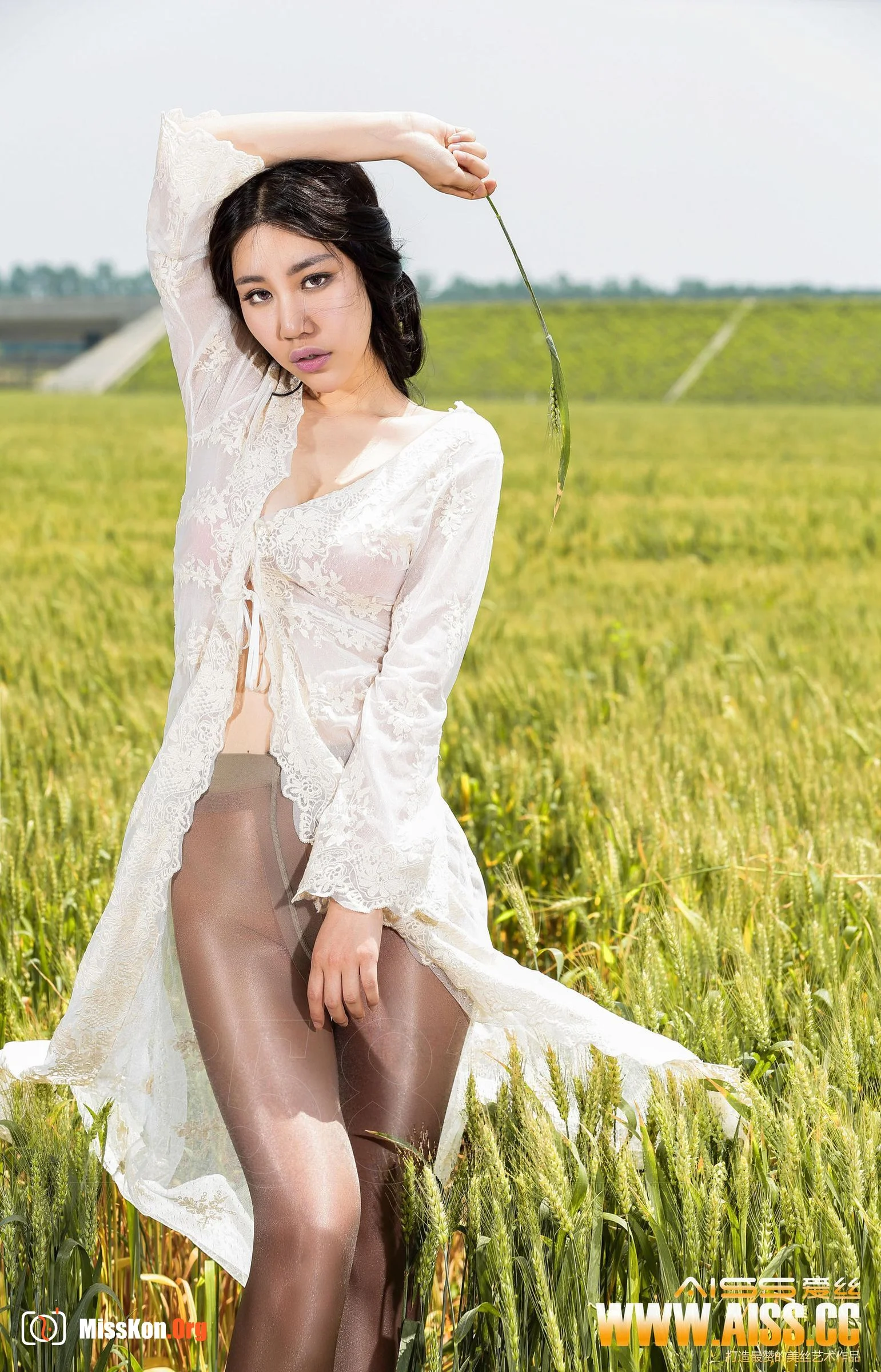 Mei Xin: Rye Rider (F5019) - Photo 4