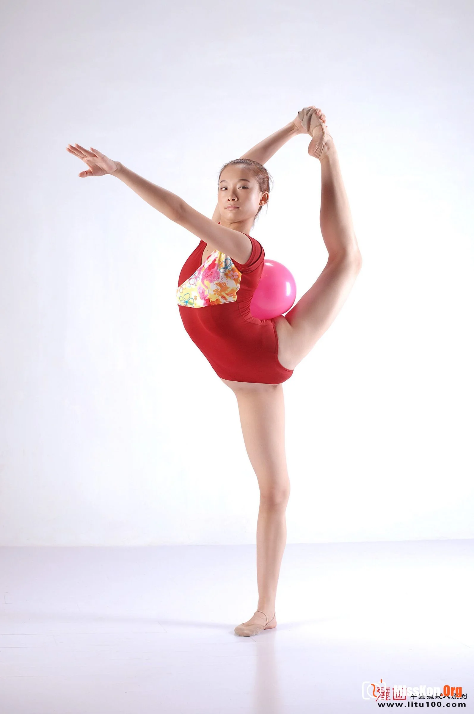 Member of Guangdong Rhythmic Gymnastics Team (2008-06-24) - Photo 19
