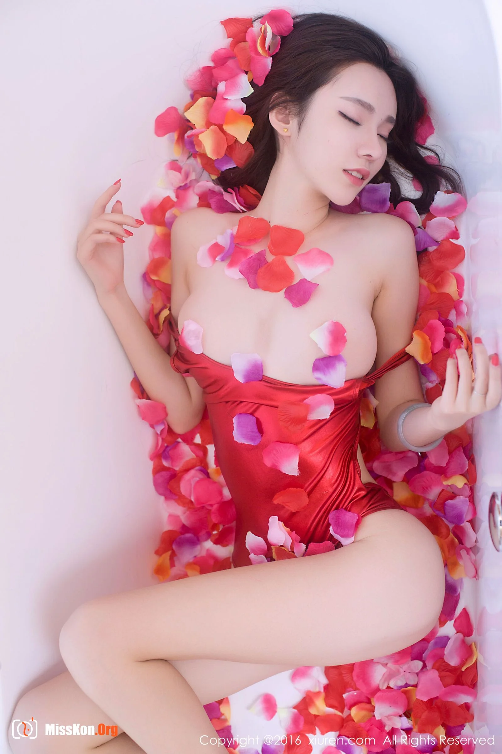 Meng Qiqi - Photo 16