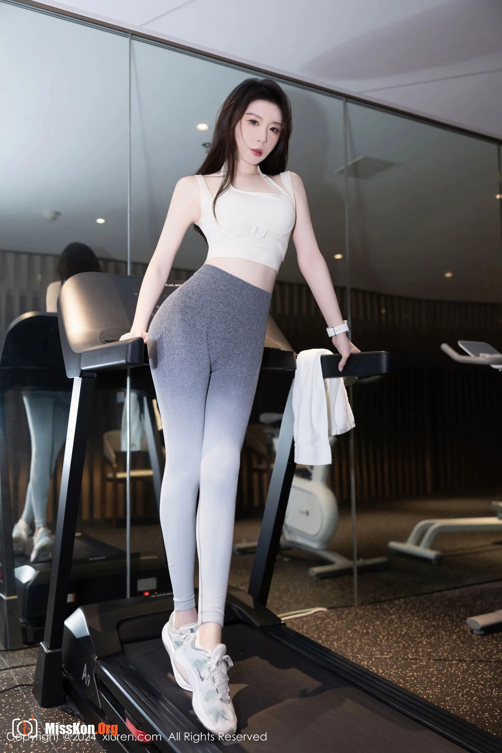 Meng Xinyue - Photo 13