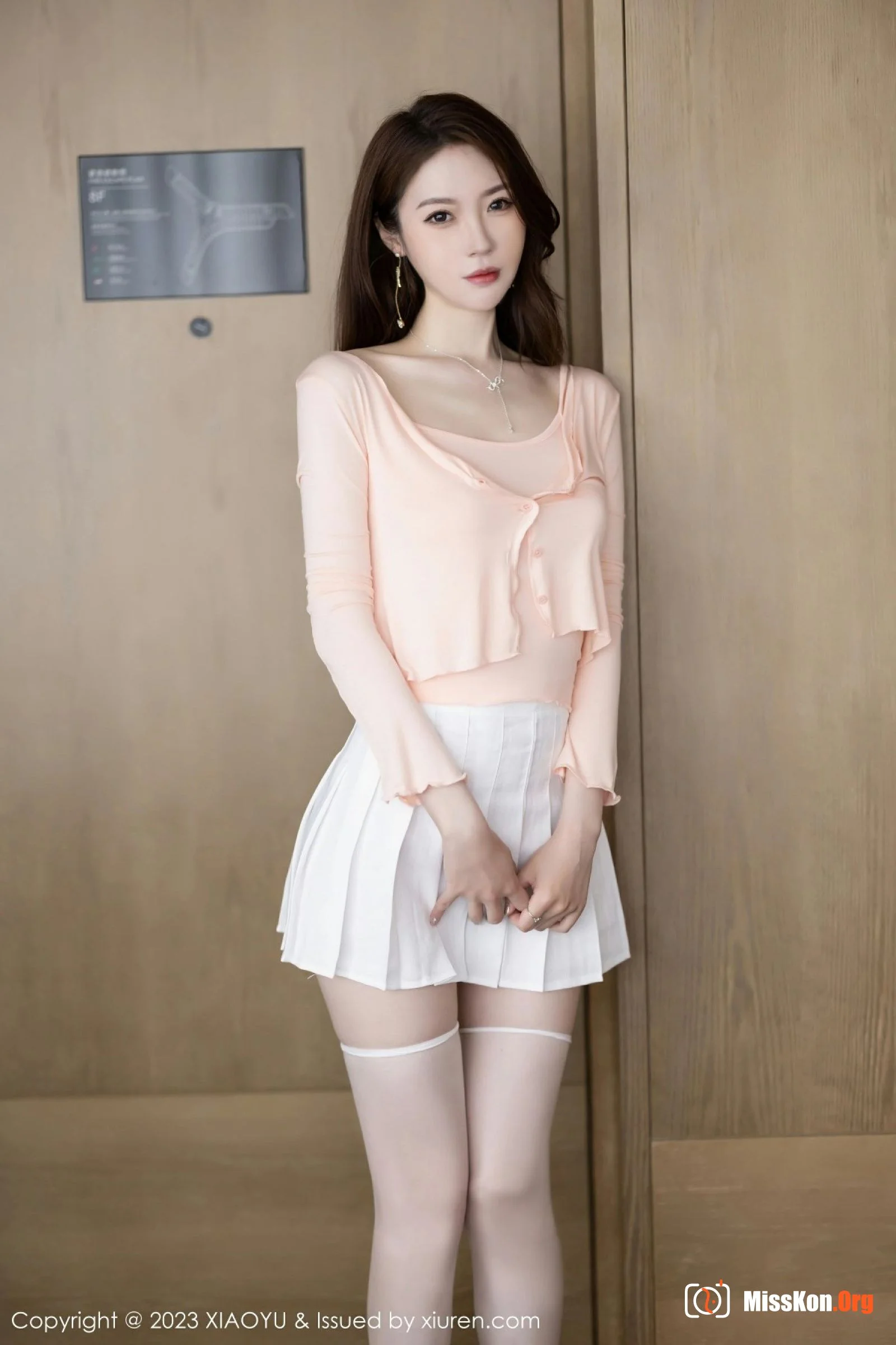 Meng Xinyue - Photo 12