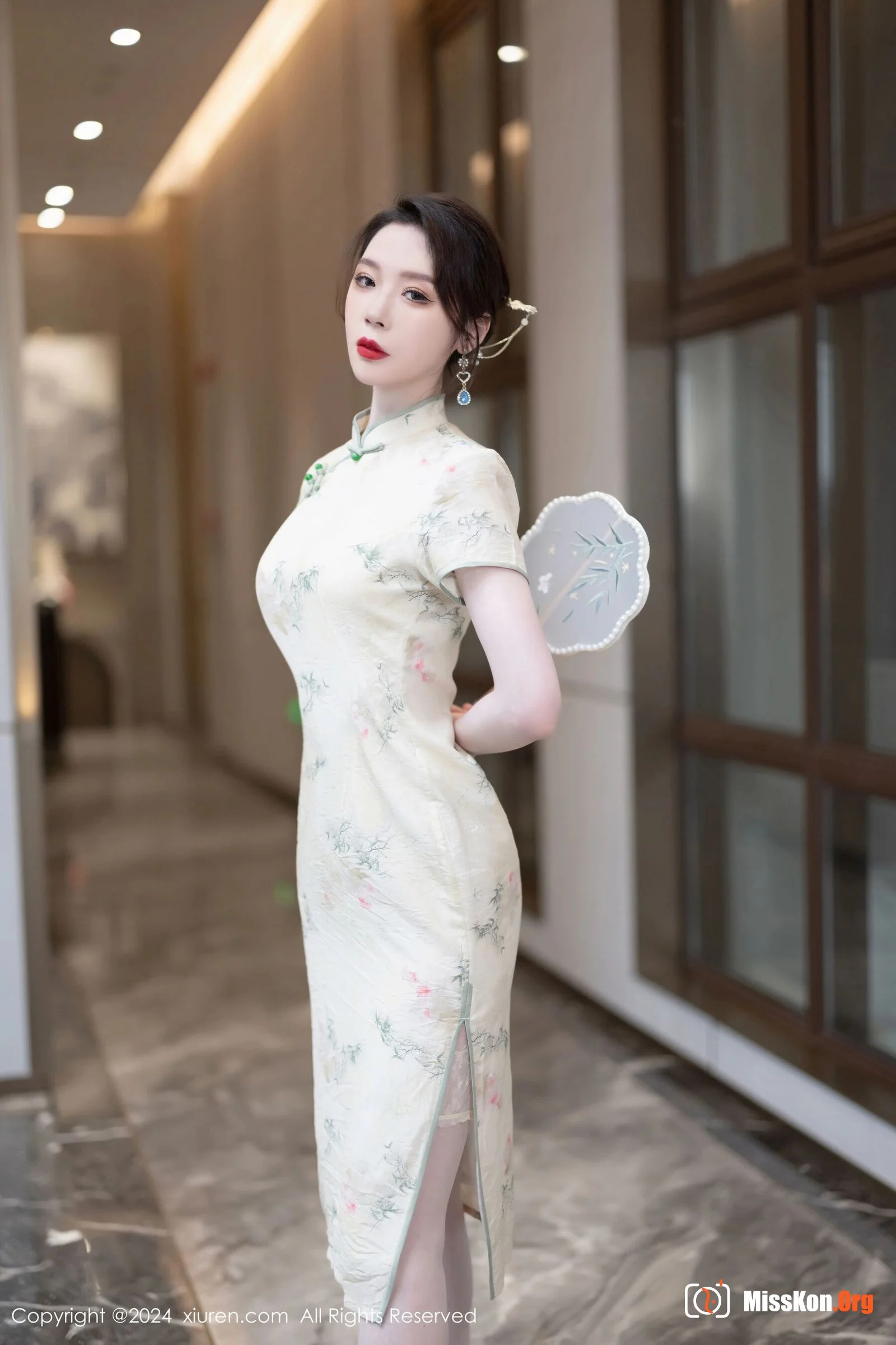 Meng Xinyue - Photo 12