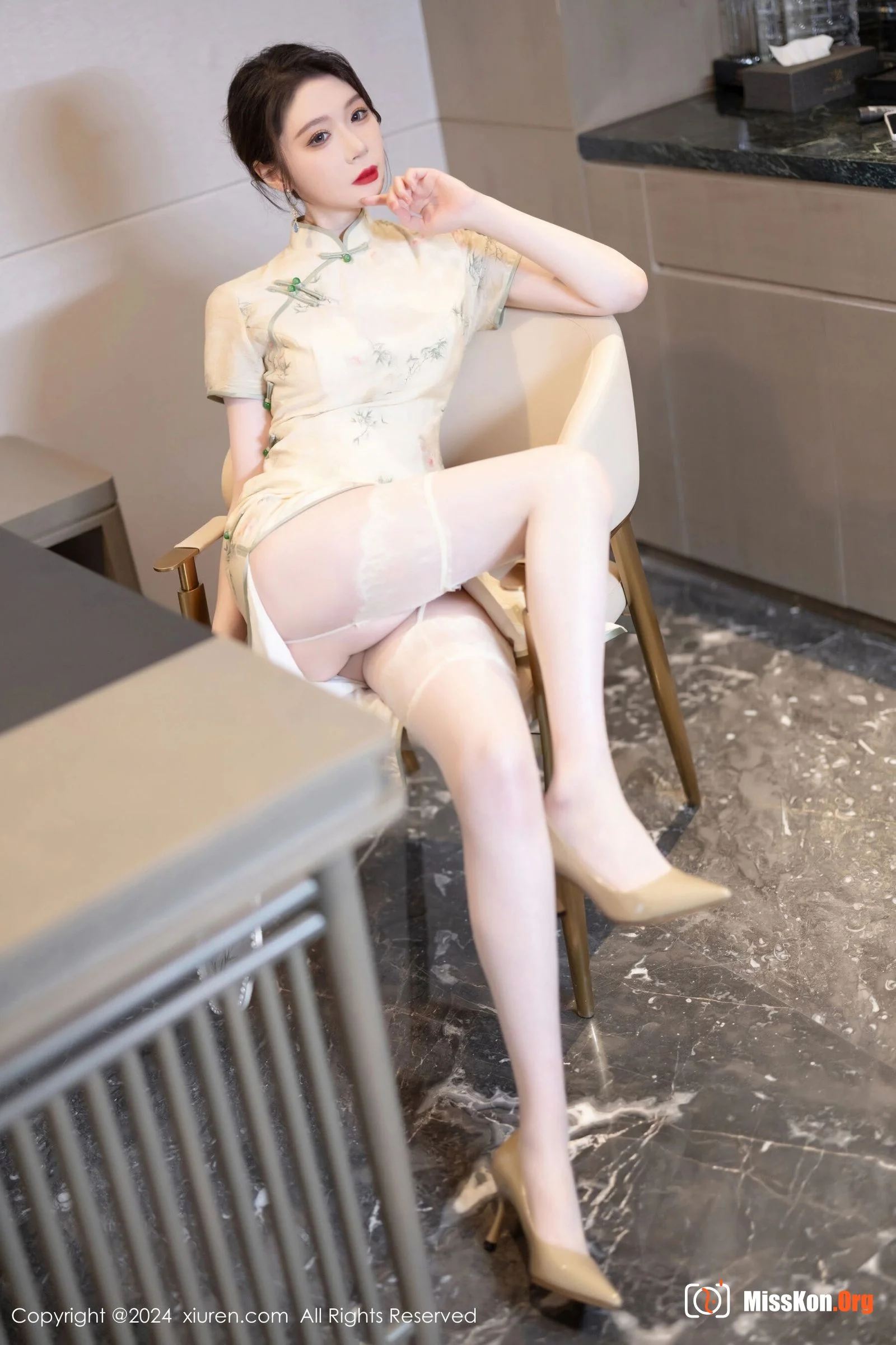 Meng Xinyue - Photo 18
