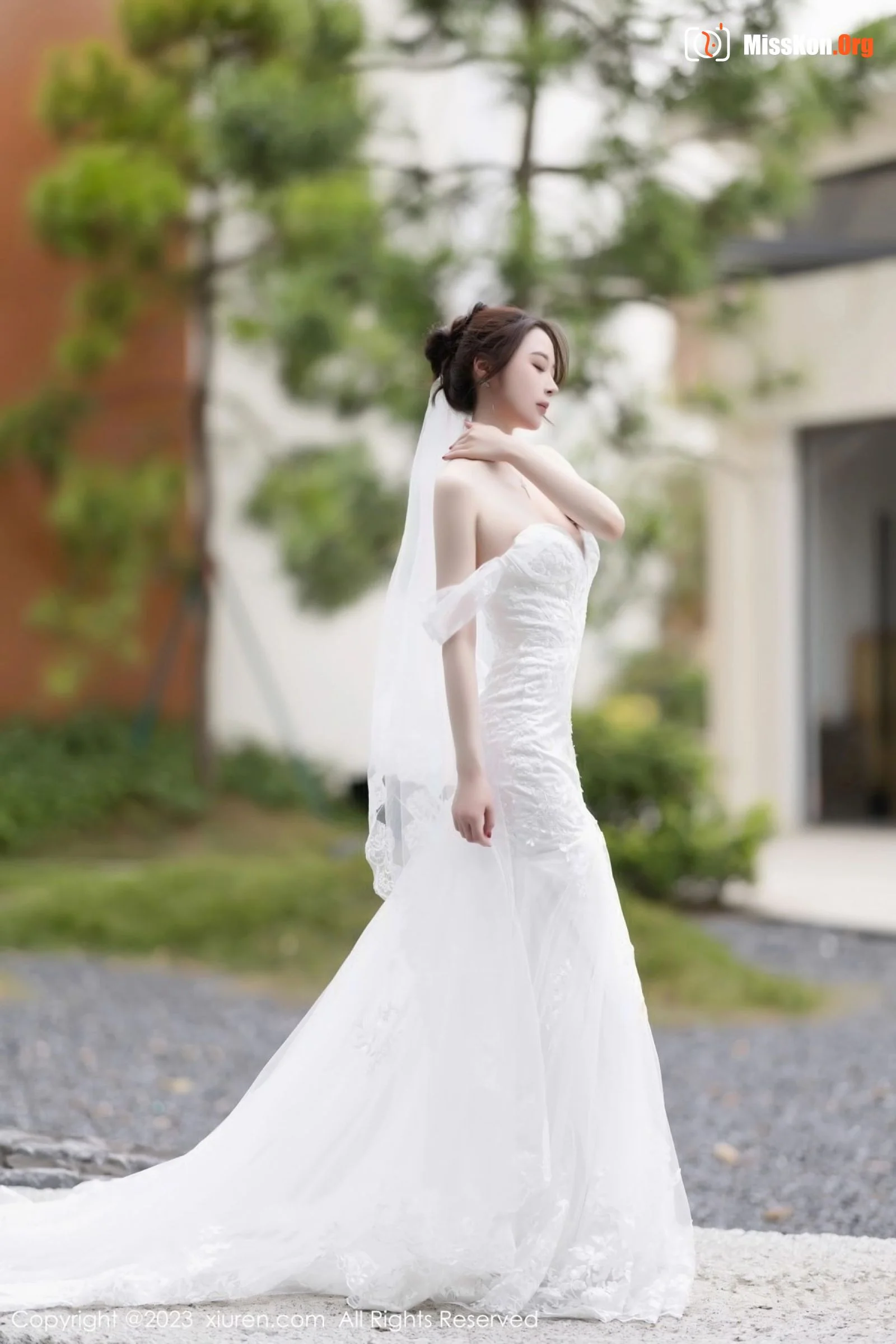 Meng Xinyue - Photo 13
