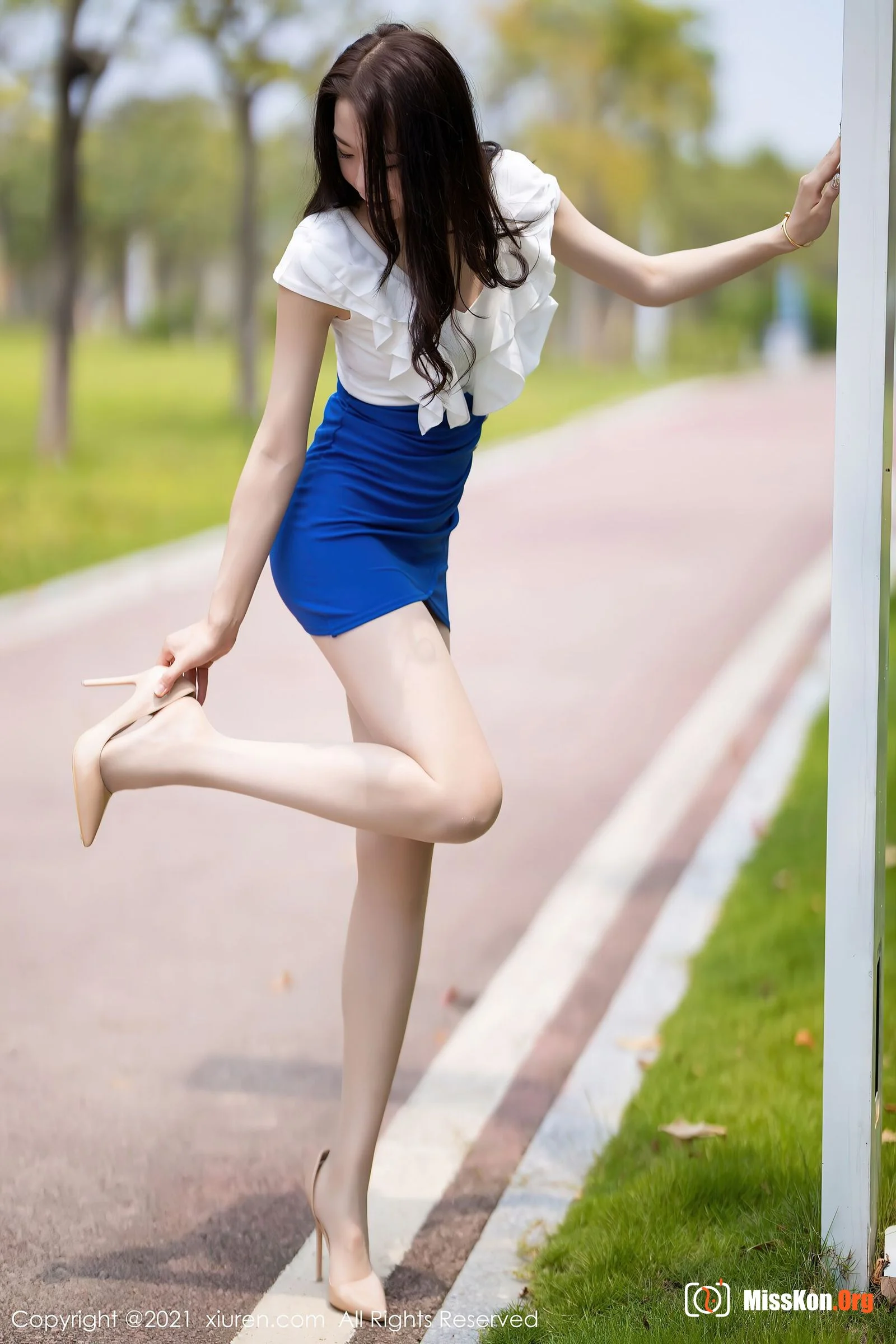 Meng Xinyue - Photo 9
