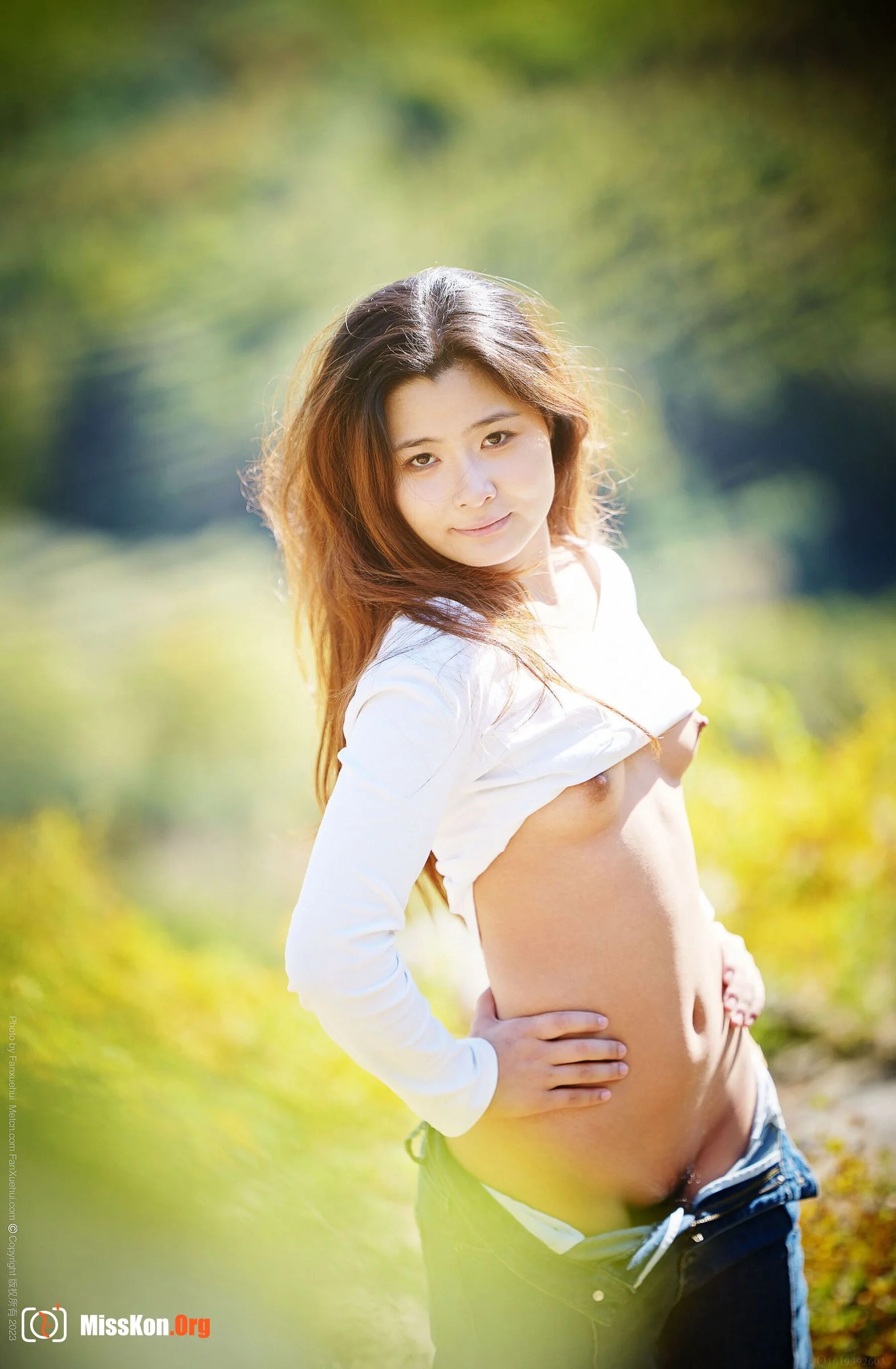 Menghe Gaowa: Girl in the woods (2023-09-30) - Photo 9