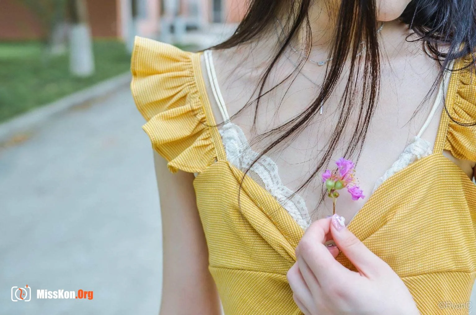 Menglan Jiang: Outdoor Exposure Compilation - Photo 10
