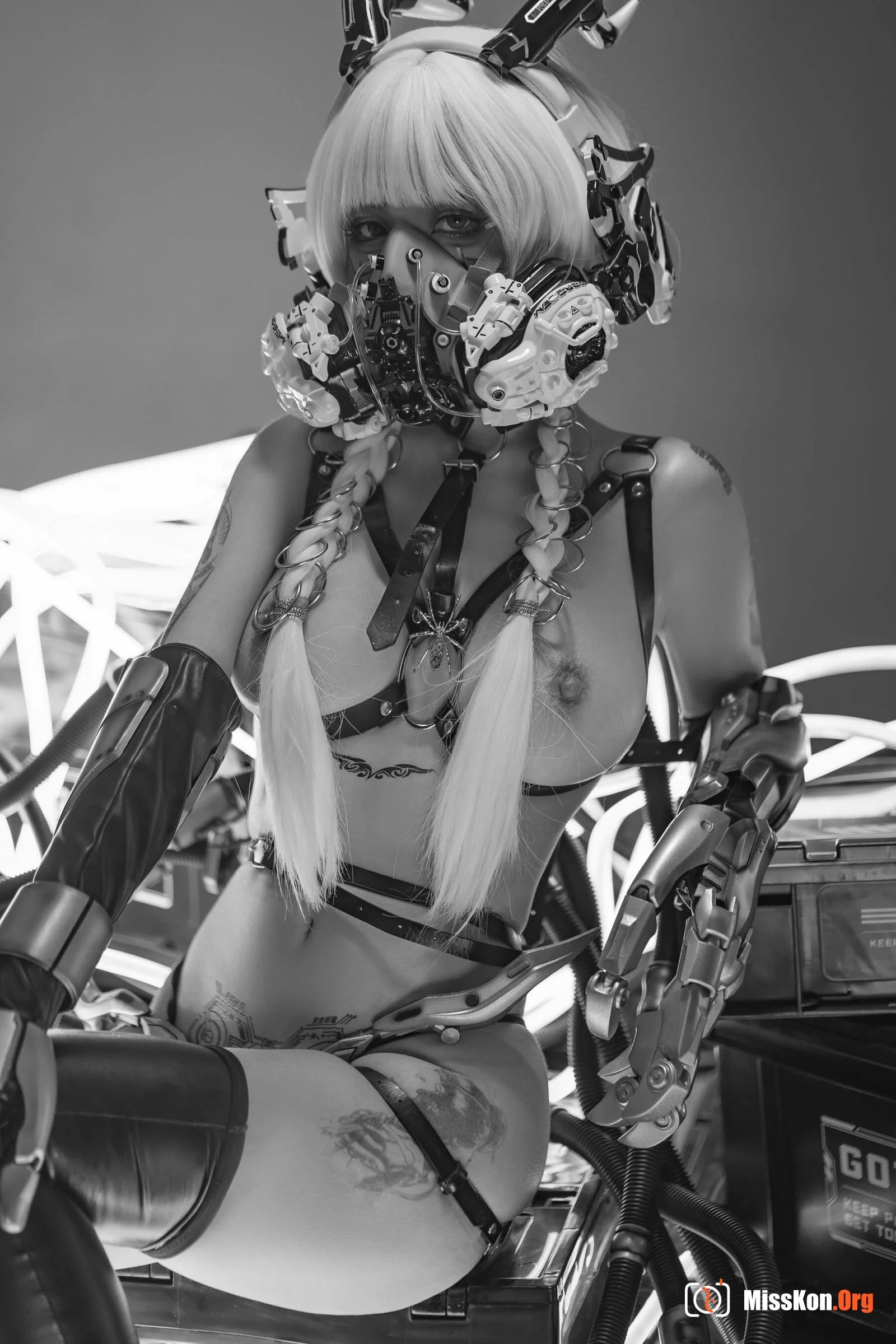 Meow Xiaoji: Cyberpunk Mewtwo - Photo 20