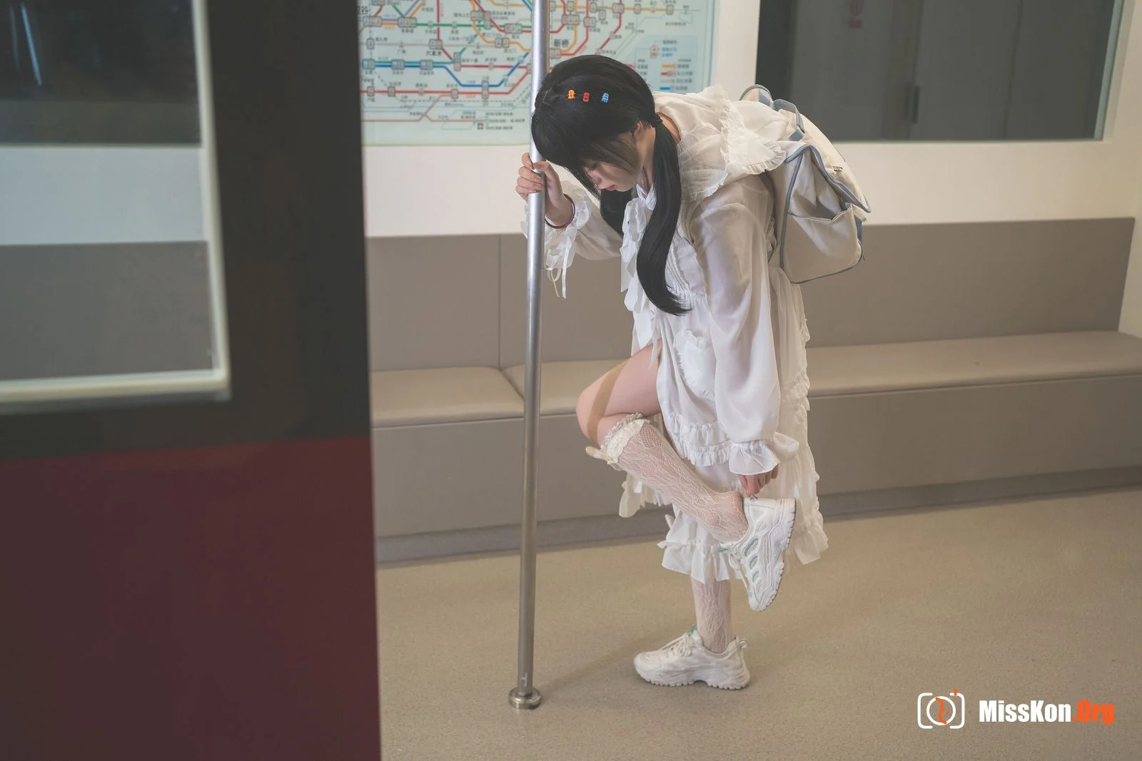 Meow Xiaoji: Last subway - Photo 15