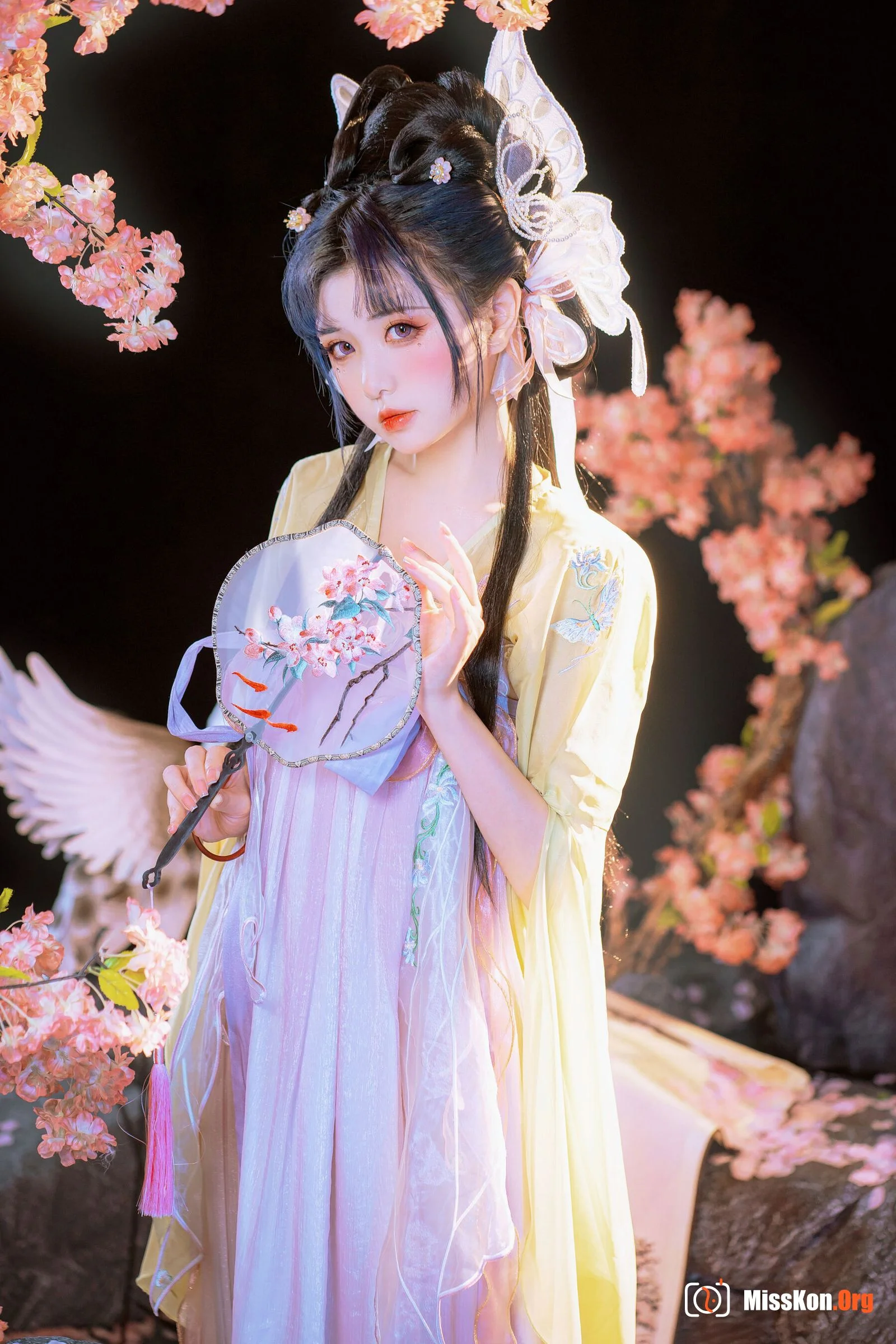 Meow Xiaoji: Rumeng Ling - Photo 2