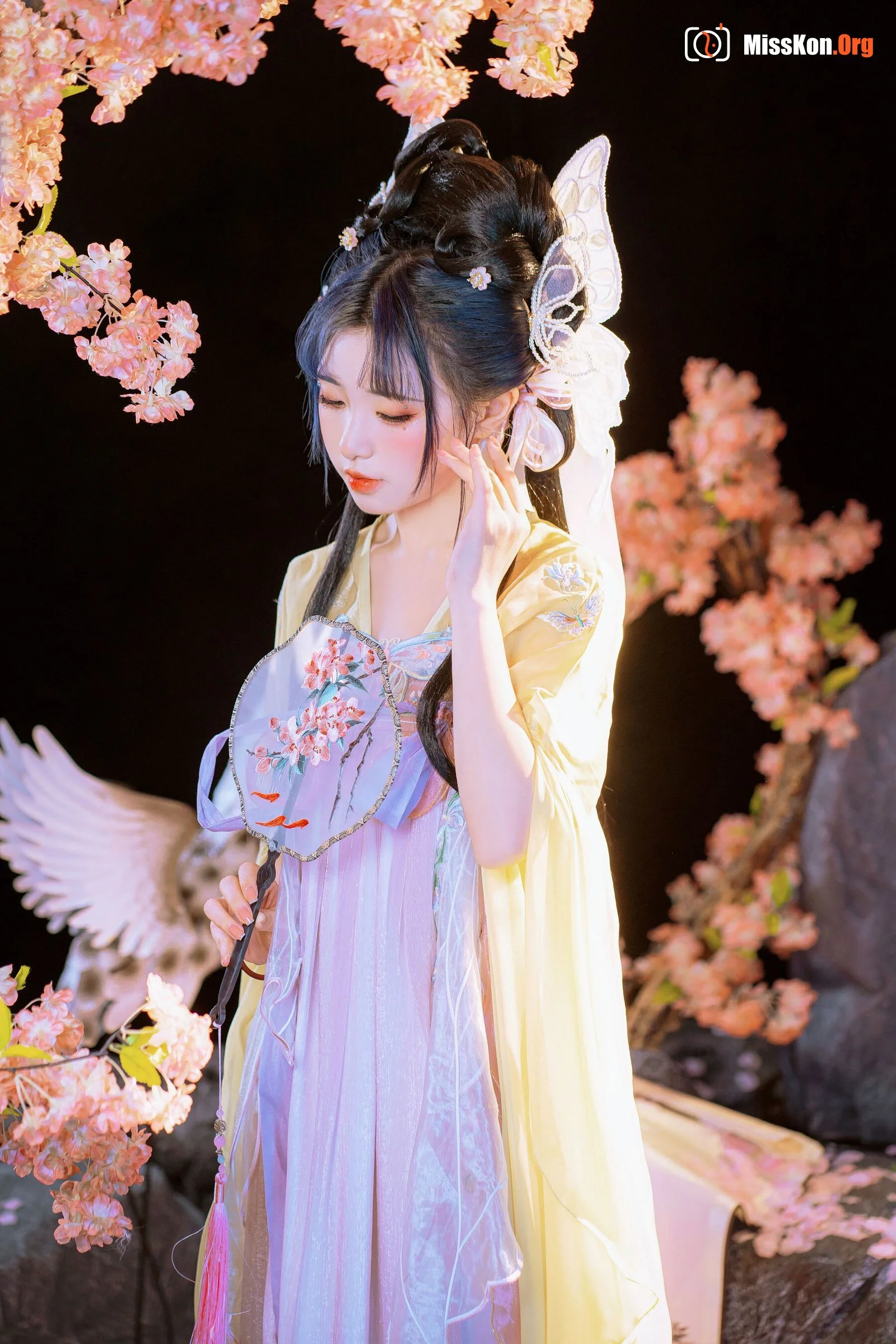 Meow Xiaoji: Rumeng Ling - Photo 3