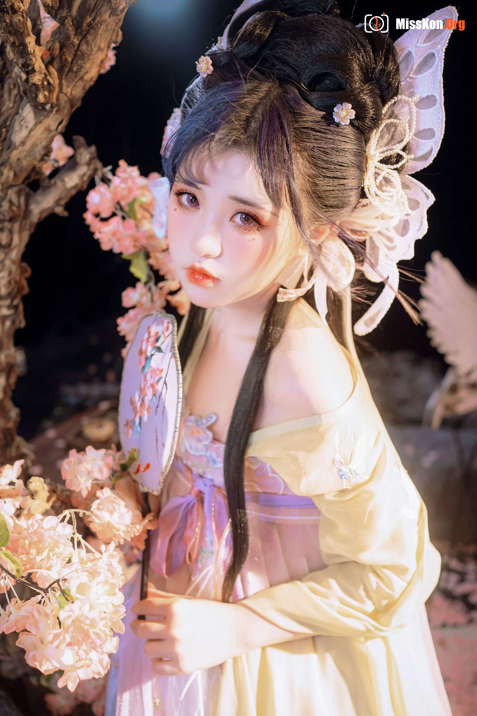 Meow Xiaoji: Rumeng Ling - Photo 8