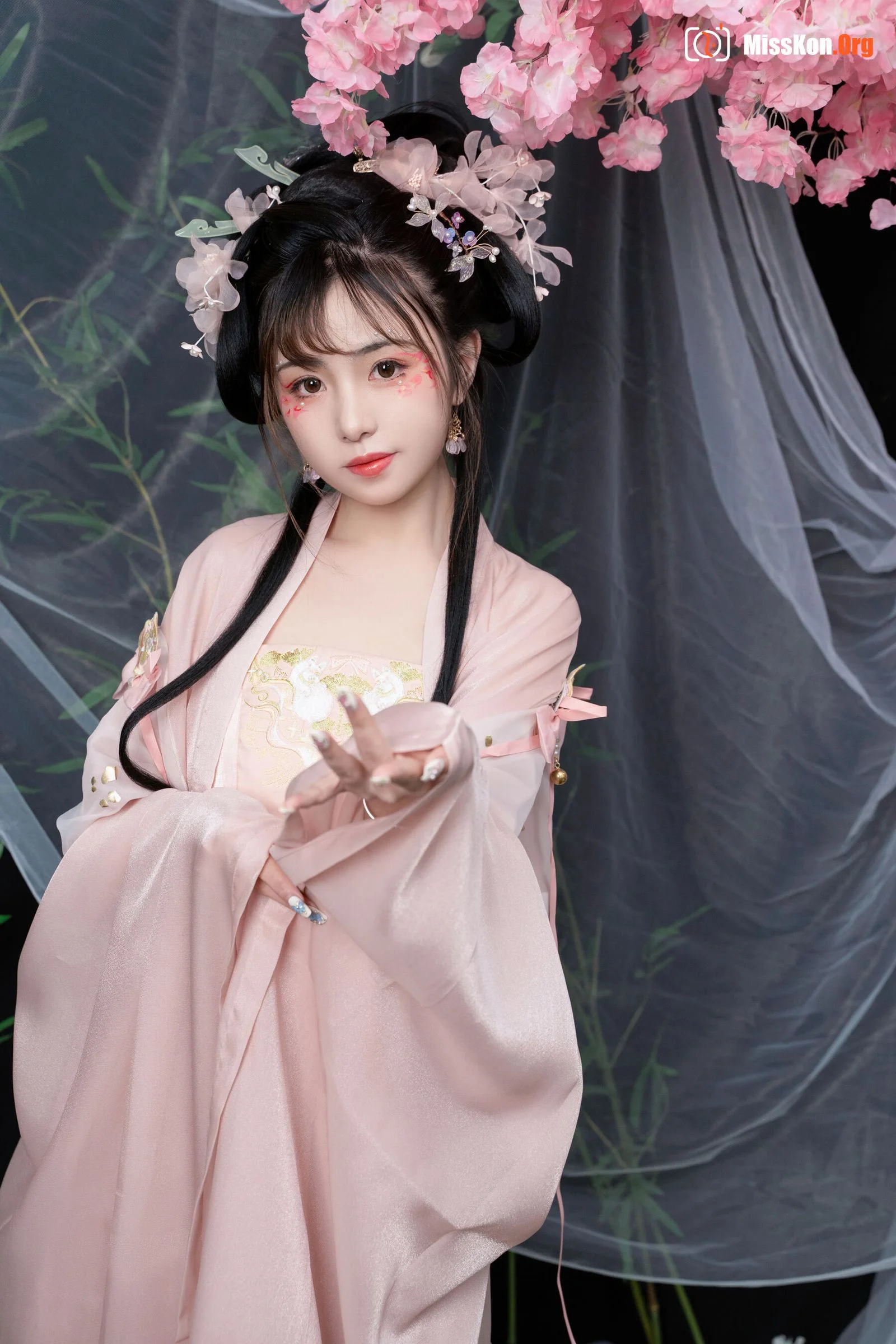 Miao Xiaoji's "Qing Ping Le" - Photo 19