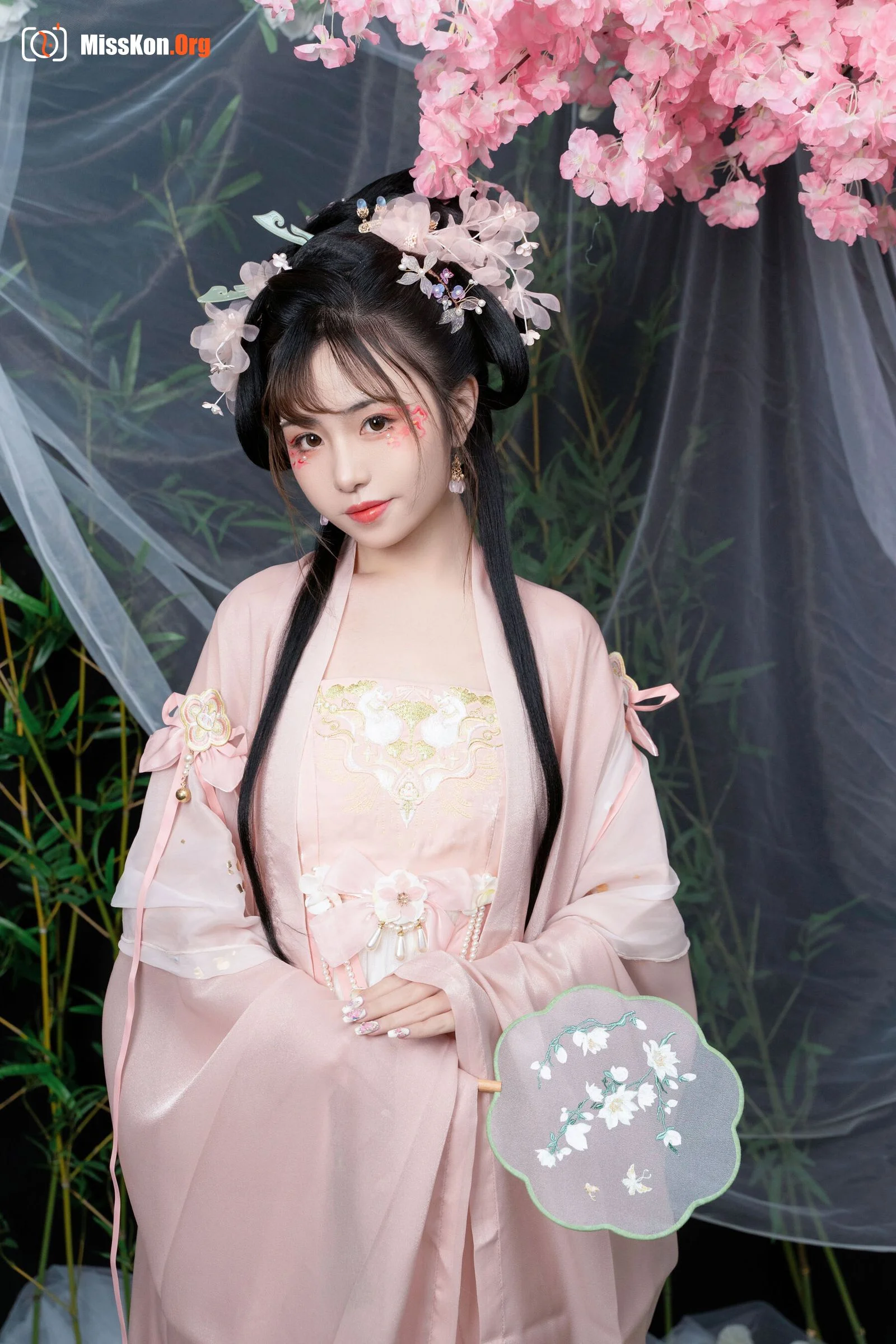 Miao Xiaoji's "Qing Ping Le" - Photo 9