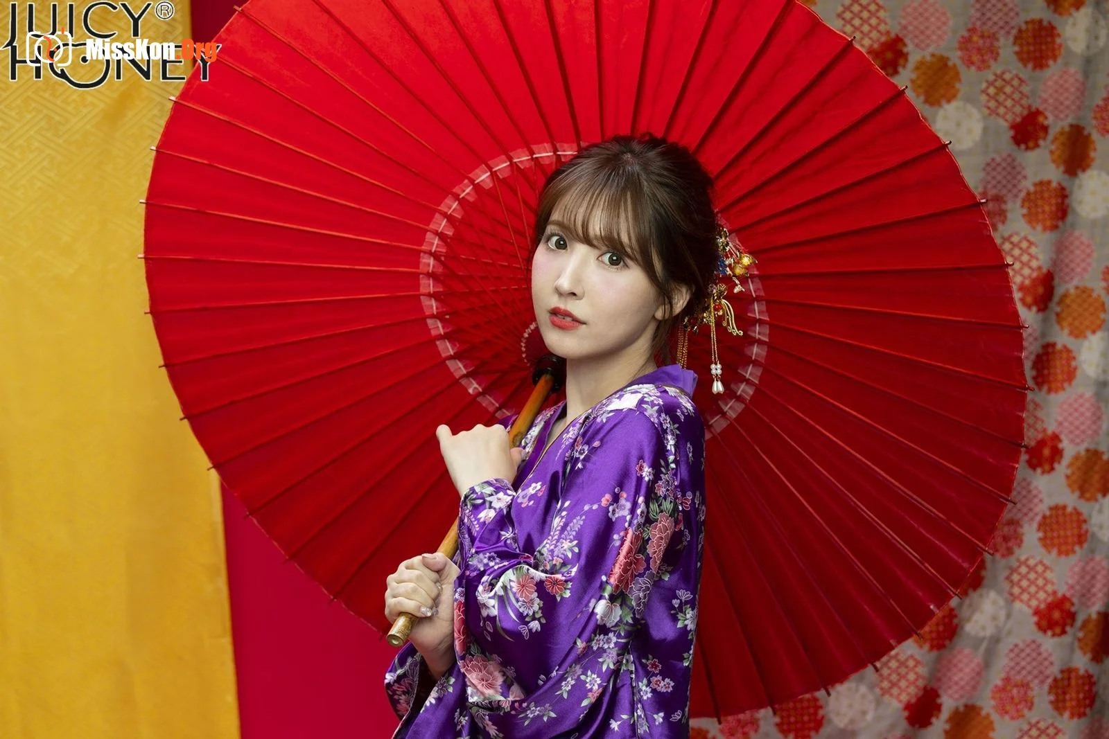 Mikami Yua: Trading card movement photo collection (jh247) - Photo 5