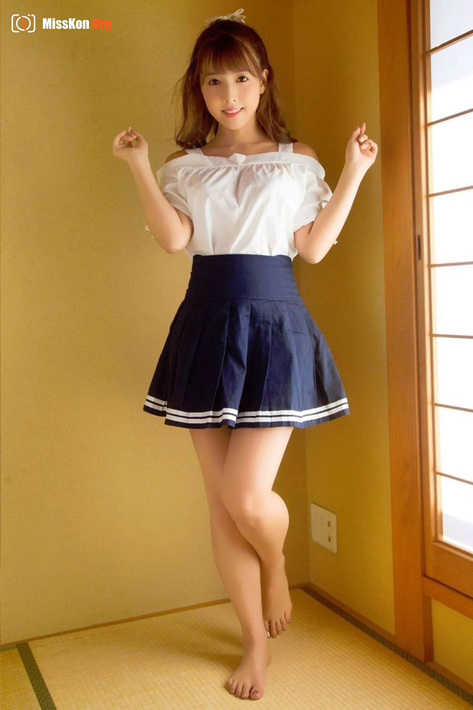 Mikami Yua: Weekly Taishu Digital Photo Collection (Weekly Taishu) - Photo 2