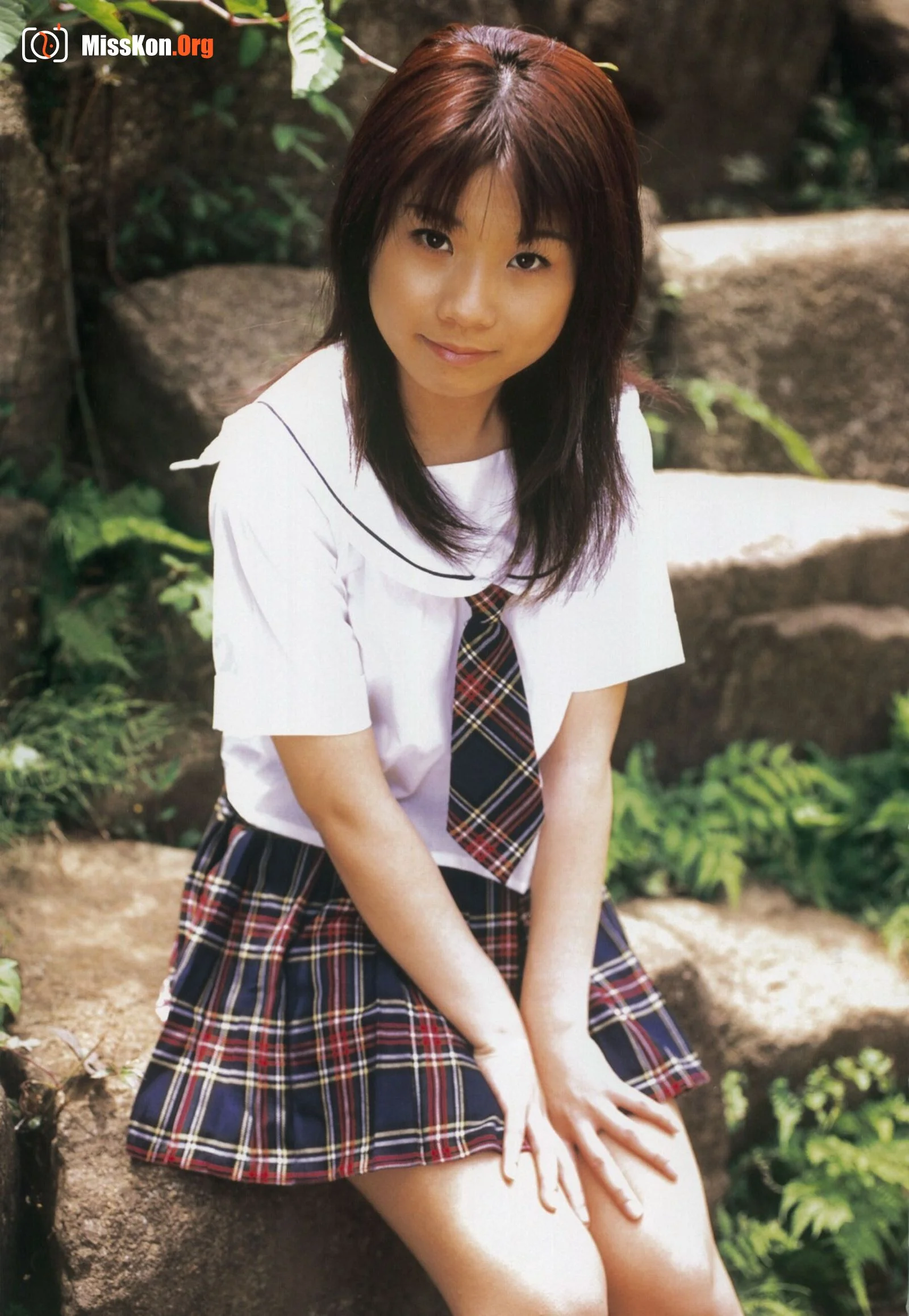 Miku Nakayama: White.Jelly (2004-07-01) - Photo 5