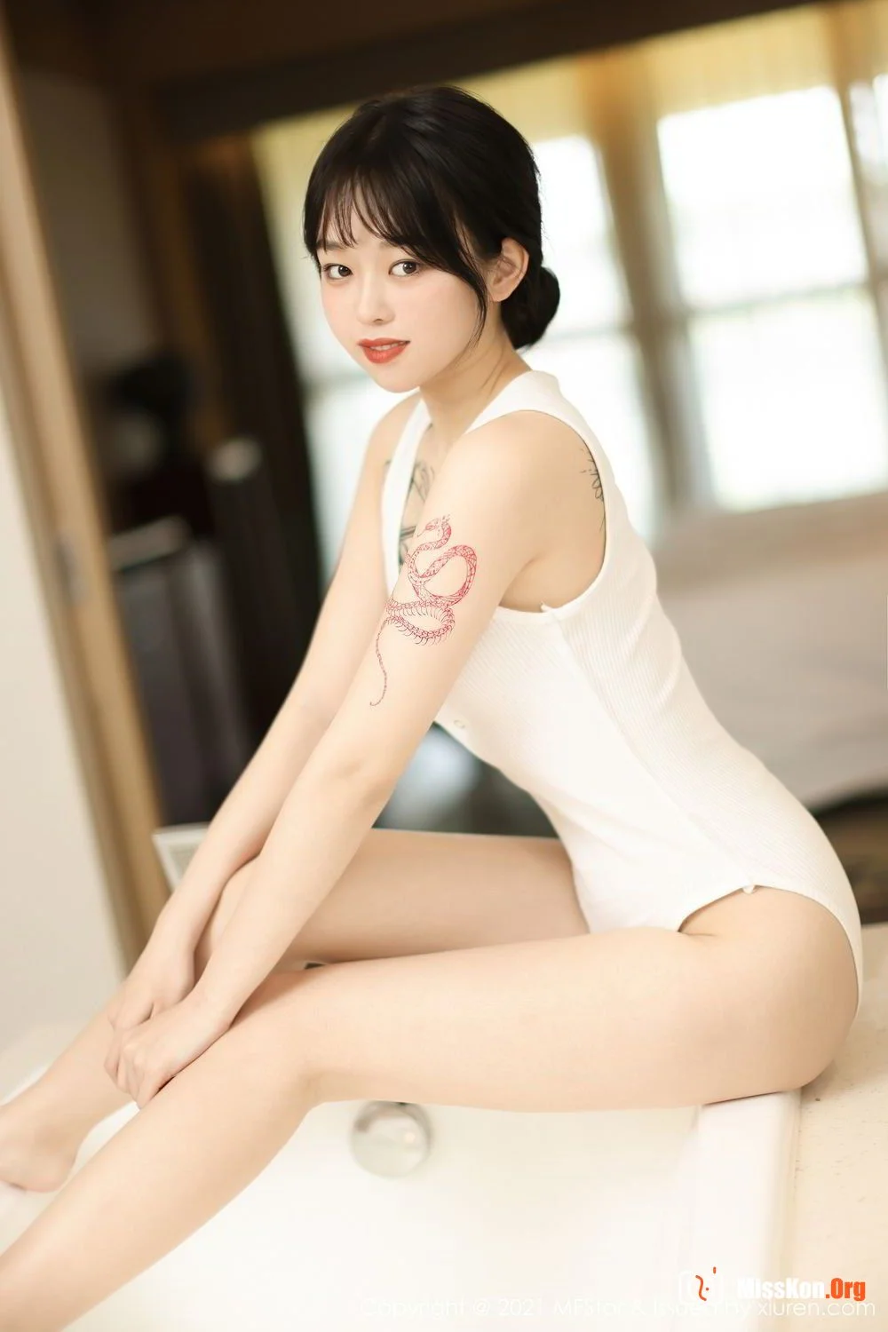 Milk bottle - Photo 6