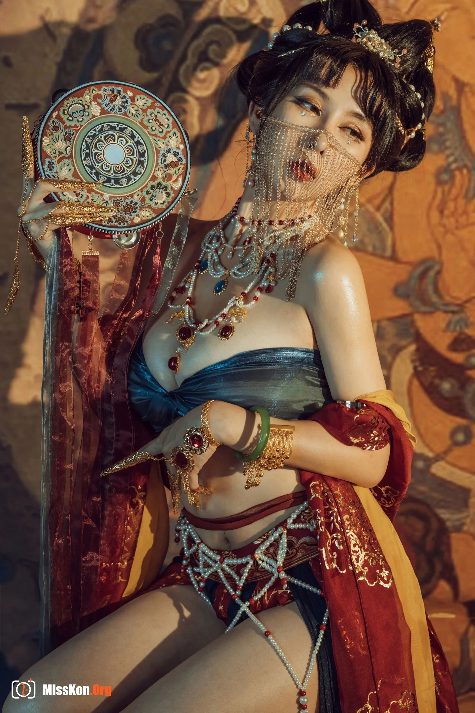 Milk peach: Dunhuang - Photo 19