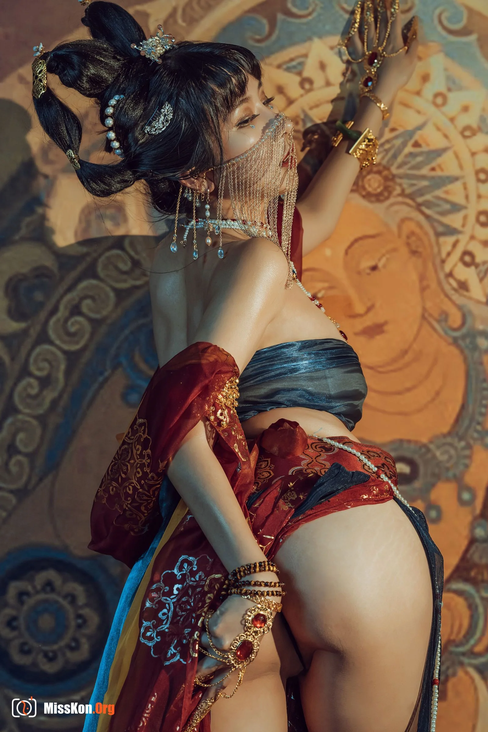 Milk peach: Dunhuang - Photo 20