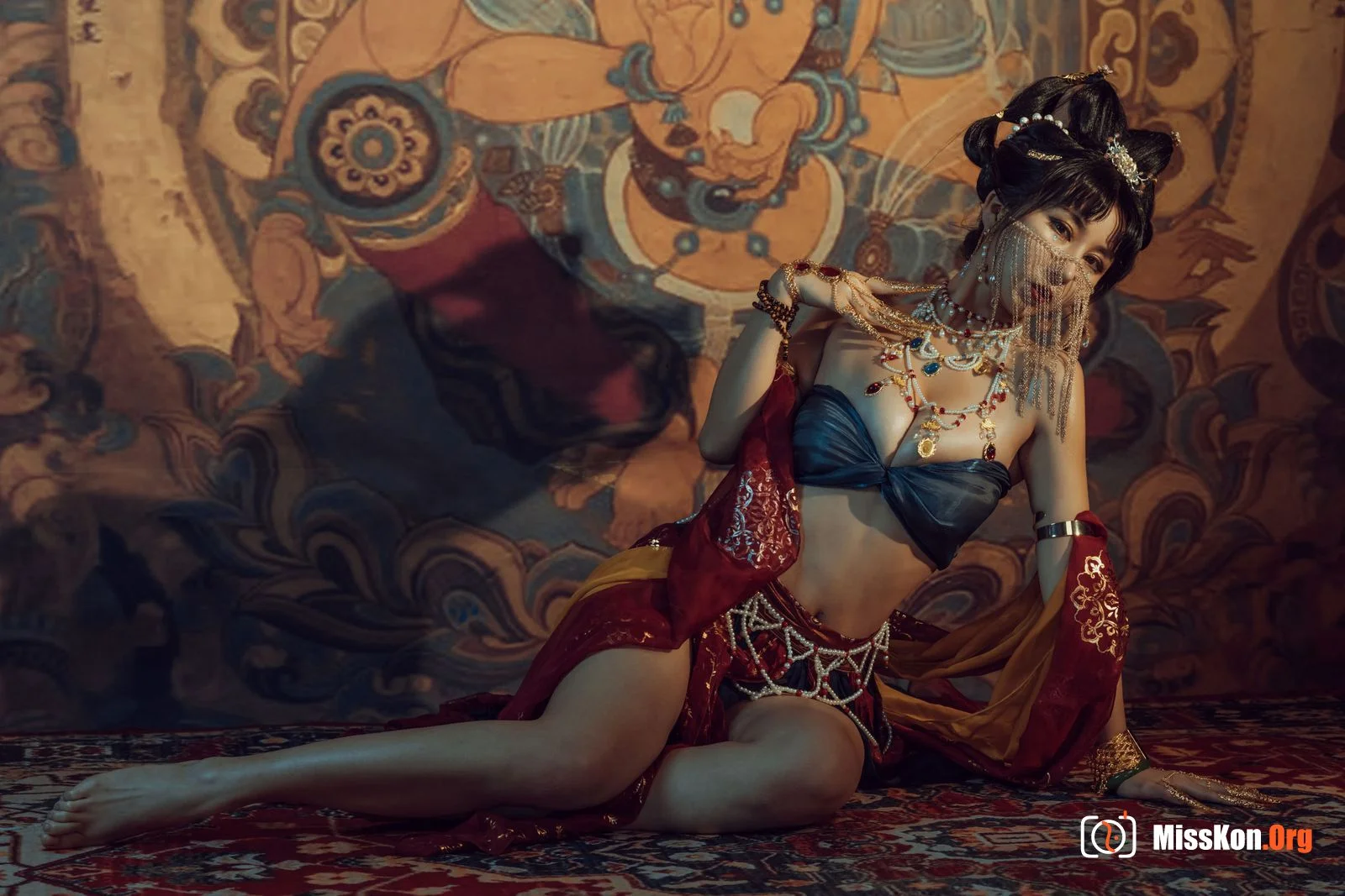 Milk peach: Dunhuang - Photo 9
