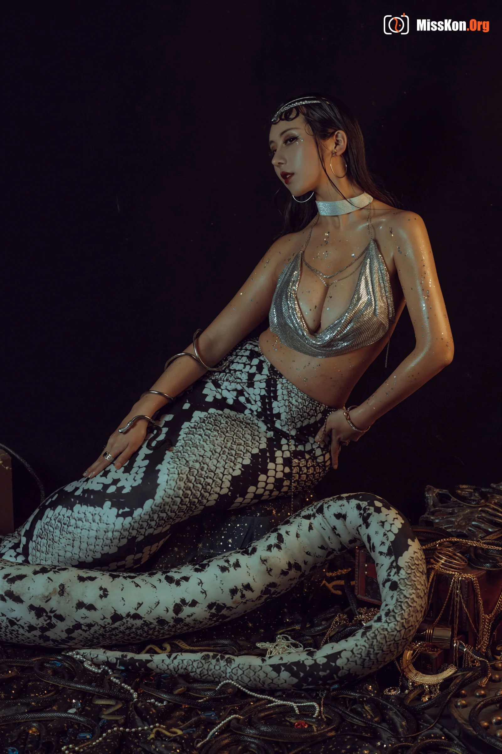 Milk peach: Serpentine - Photo 19