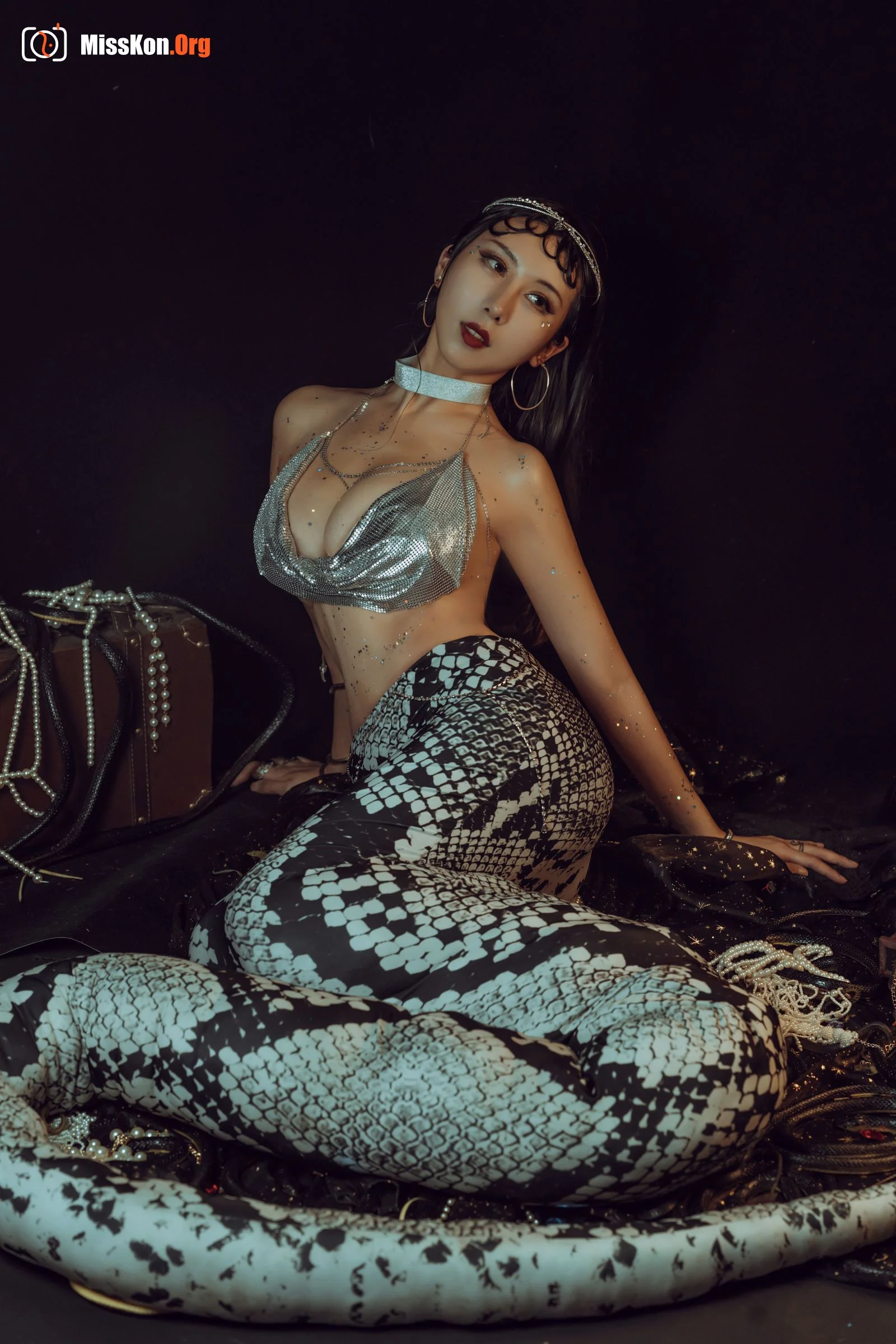 Milk peach: Serpentine - Photo 2