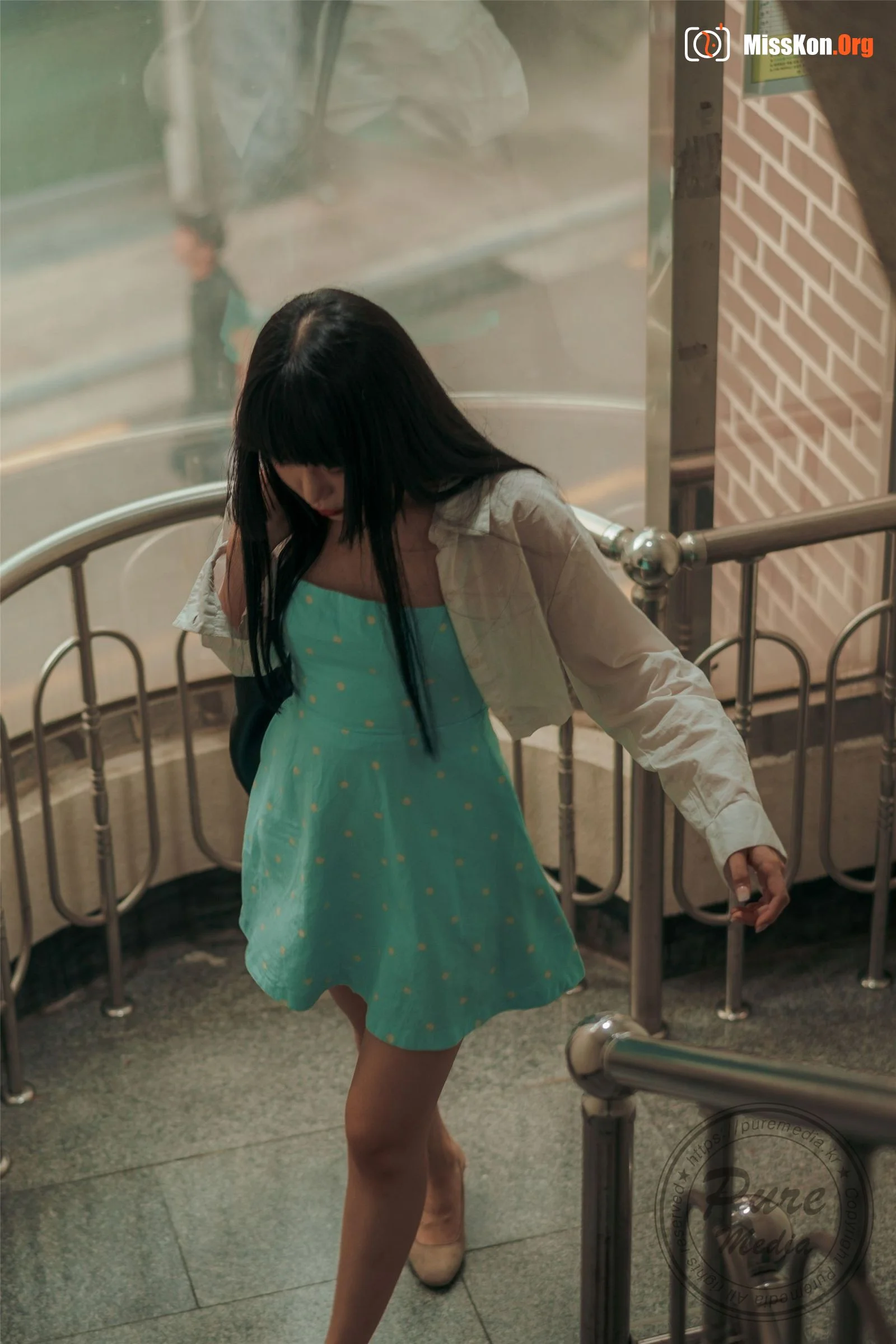 Min-Ah: The pet girl - Photo 8
