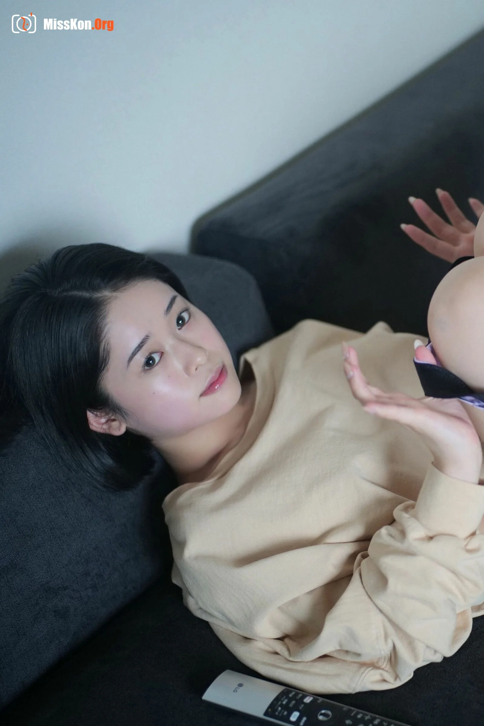 MINAMO: Would you like to do it in your private room? - Photo 9