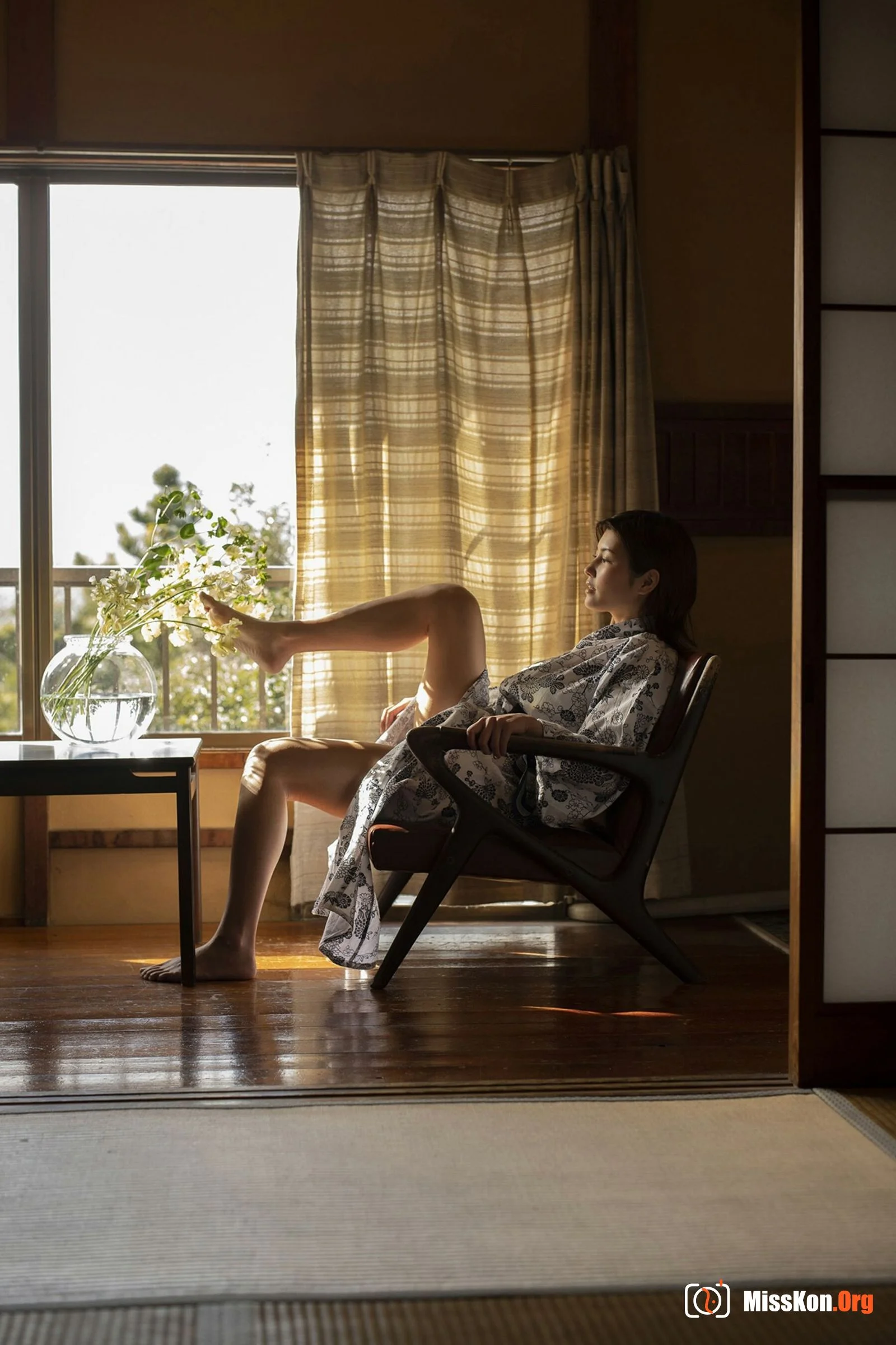Minosuzume: Diary of an Unfaithful Man - Photo 13