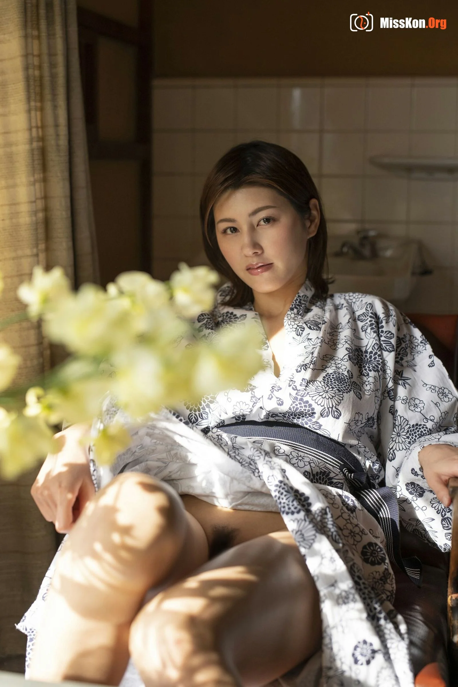 Minosuzume: Diary of an Unfaithful Man - Photo 22