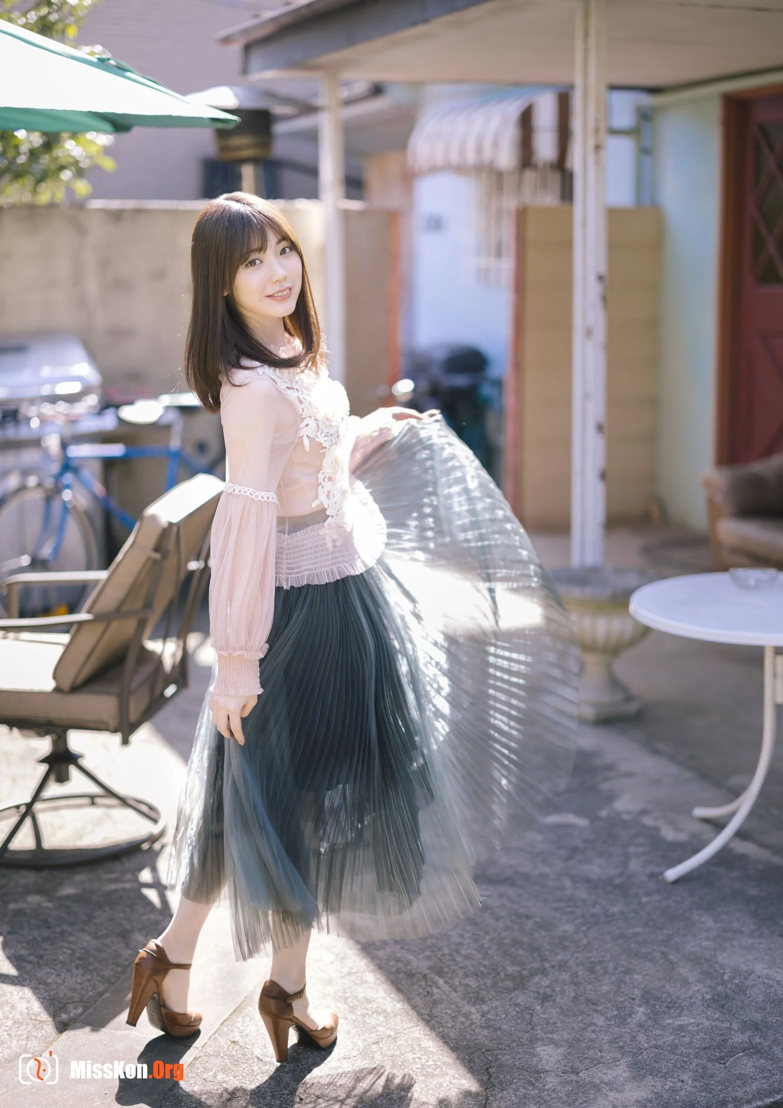 Mio Ishikawa: Mio.dol (Weekly Truth Degitar Photo Album) - Photo 4