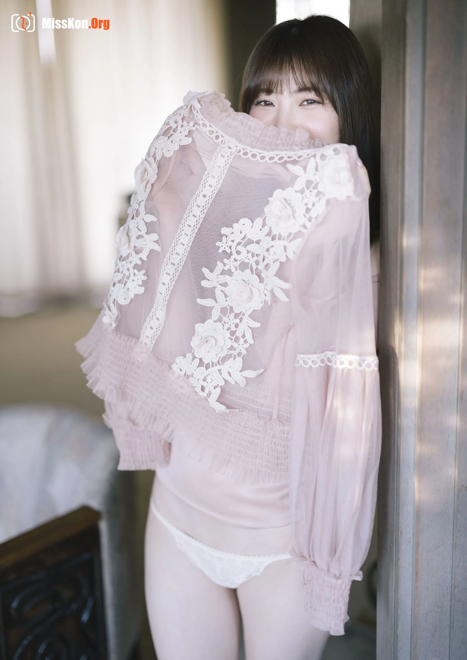 Mio Ishikawa: Mio.dol (Weekly Truth Degitar Photo Album) - Photo 6