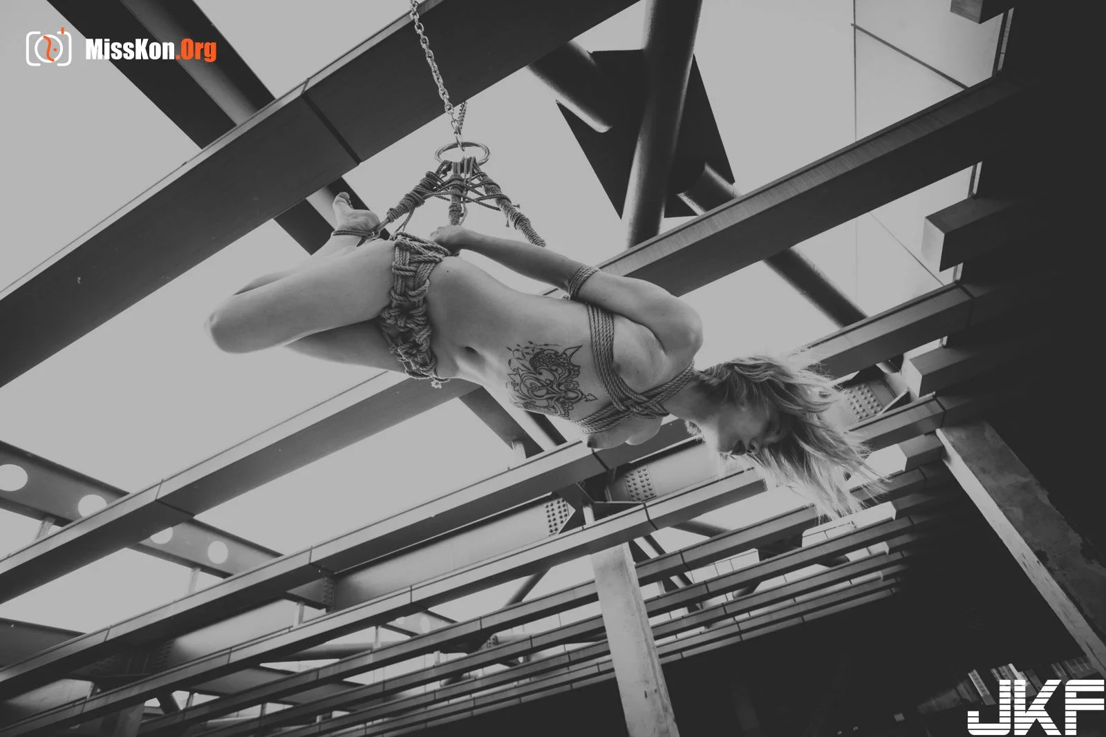 Mio Suwon: Sex slave - Photo 7