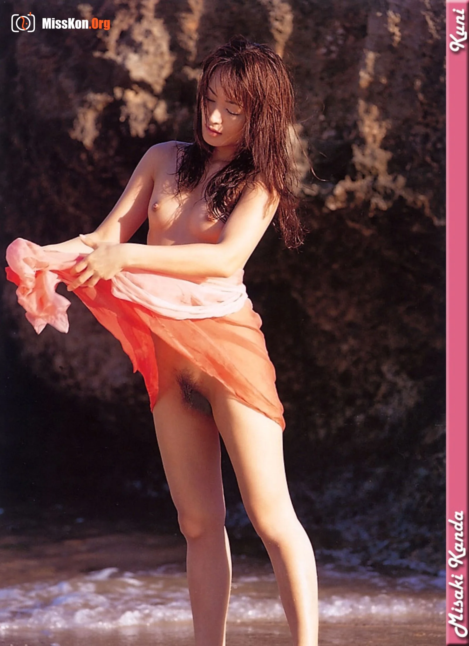 Misaki Kanda - Photo 10