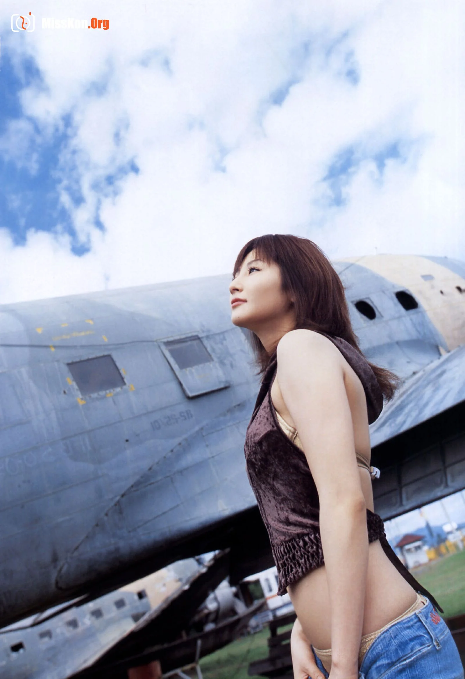 Mizuki Reina: KARAMI Premium! (Sanwa Publishing) - Photo 6