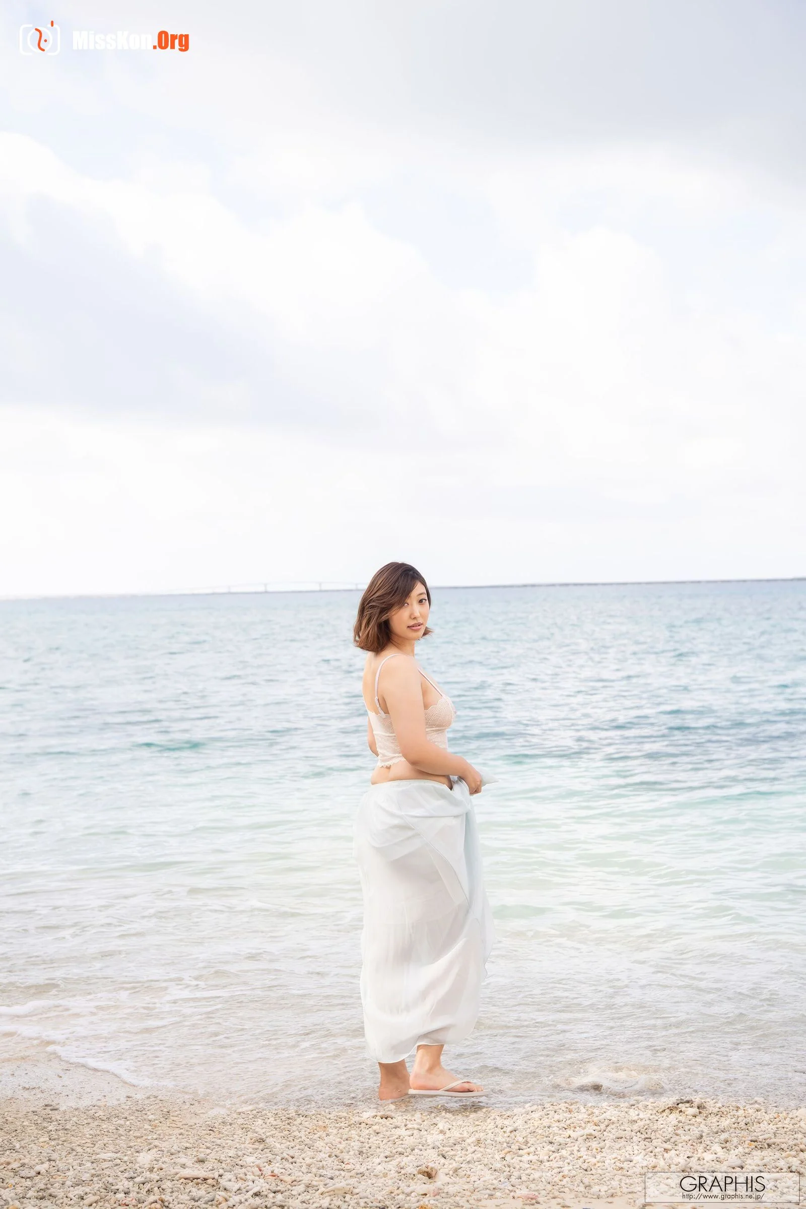 Mizuno Asahi: APHRODISIAC - Photo 2