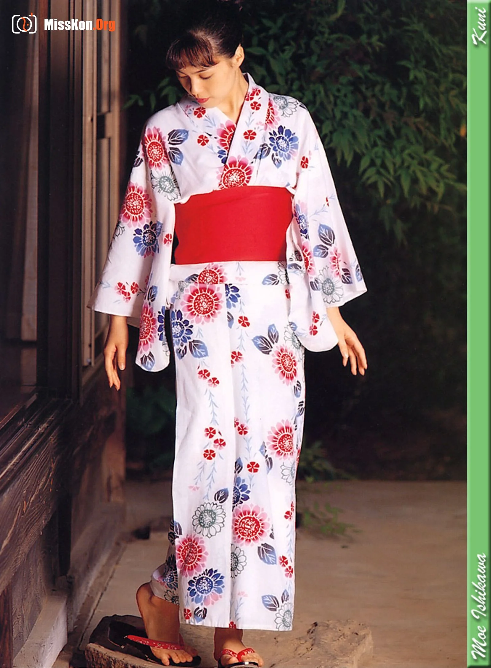 Moe Ishikawa - Photo 18