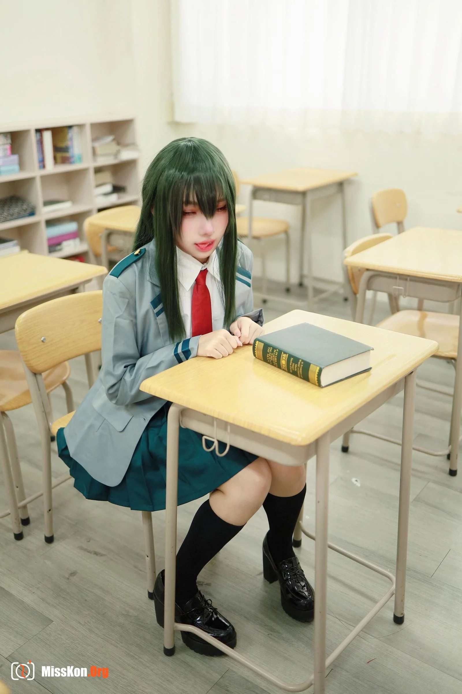Momo: Frog blowing plum rain school uniform Asui Tsuyu - Photo 12